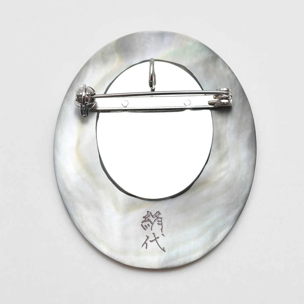 Handcrafted Maki-e Urushi Lacquer Brooch with Black Lip Oyster Pearl Shell - Traditional Japanese Jewelry - Flowing Water Design - Elegant Gift for Women - Perfect for Weddings, Tea Ceremonies & Special Occasions
