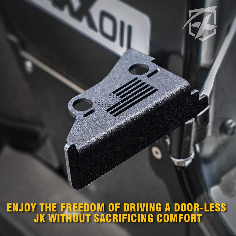 Xprite Black Steel Front Foot Pegs with US Flag Design - Compatible with 2007-2018 Jeep Wrangler JK & JKU - Heavy Duty Hinge Mounted Exterior Pedals for Off-Road Adventure & Easy Entry/Exit (Pair)