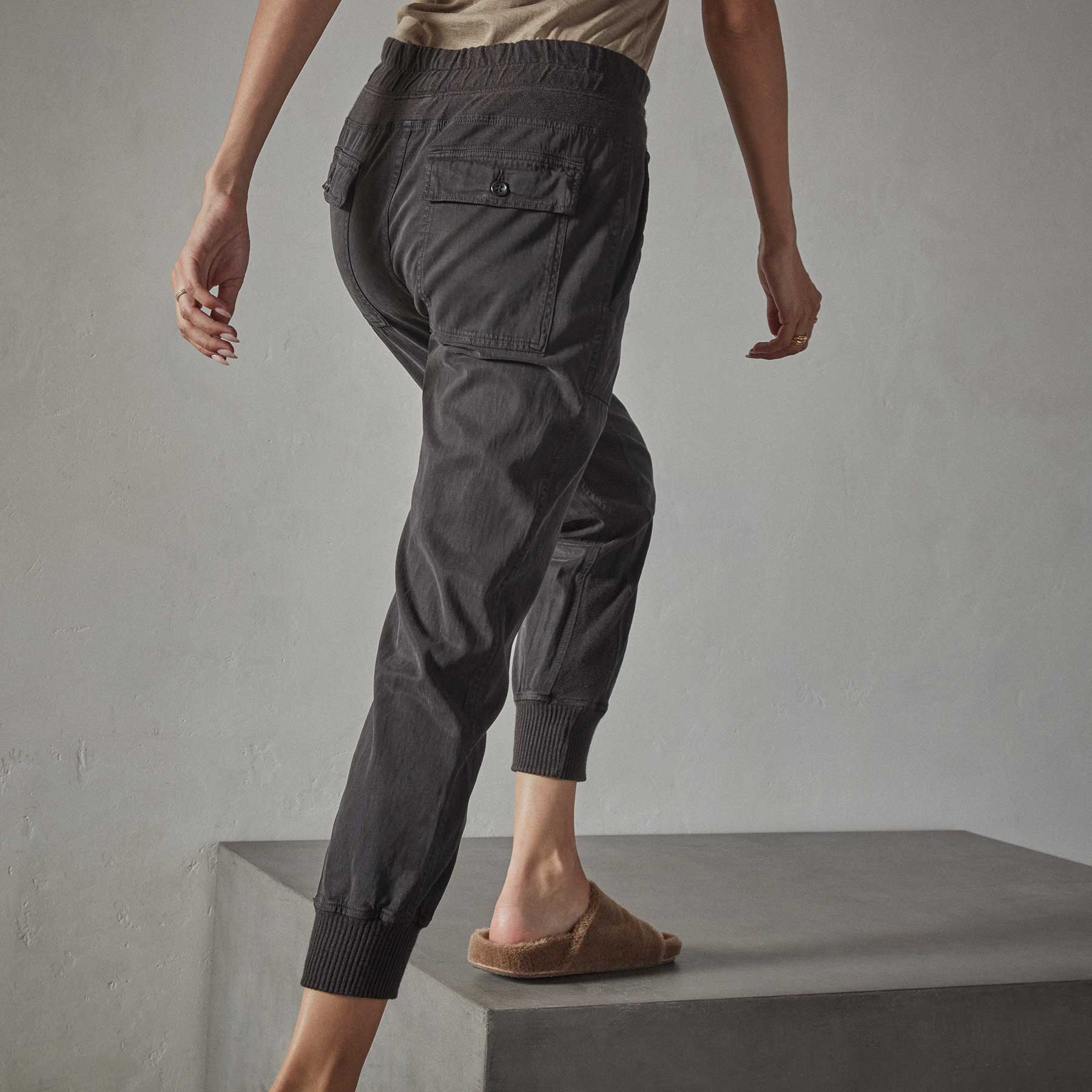 Carbon Fiber Mixed Media Pants - Lightweight & Durable for Outdoor Adventures & Motorcycle Riding