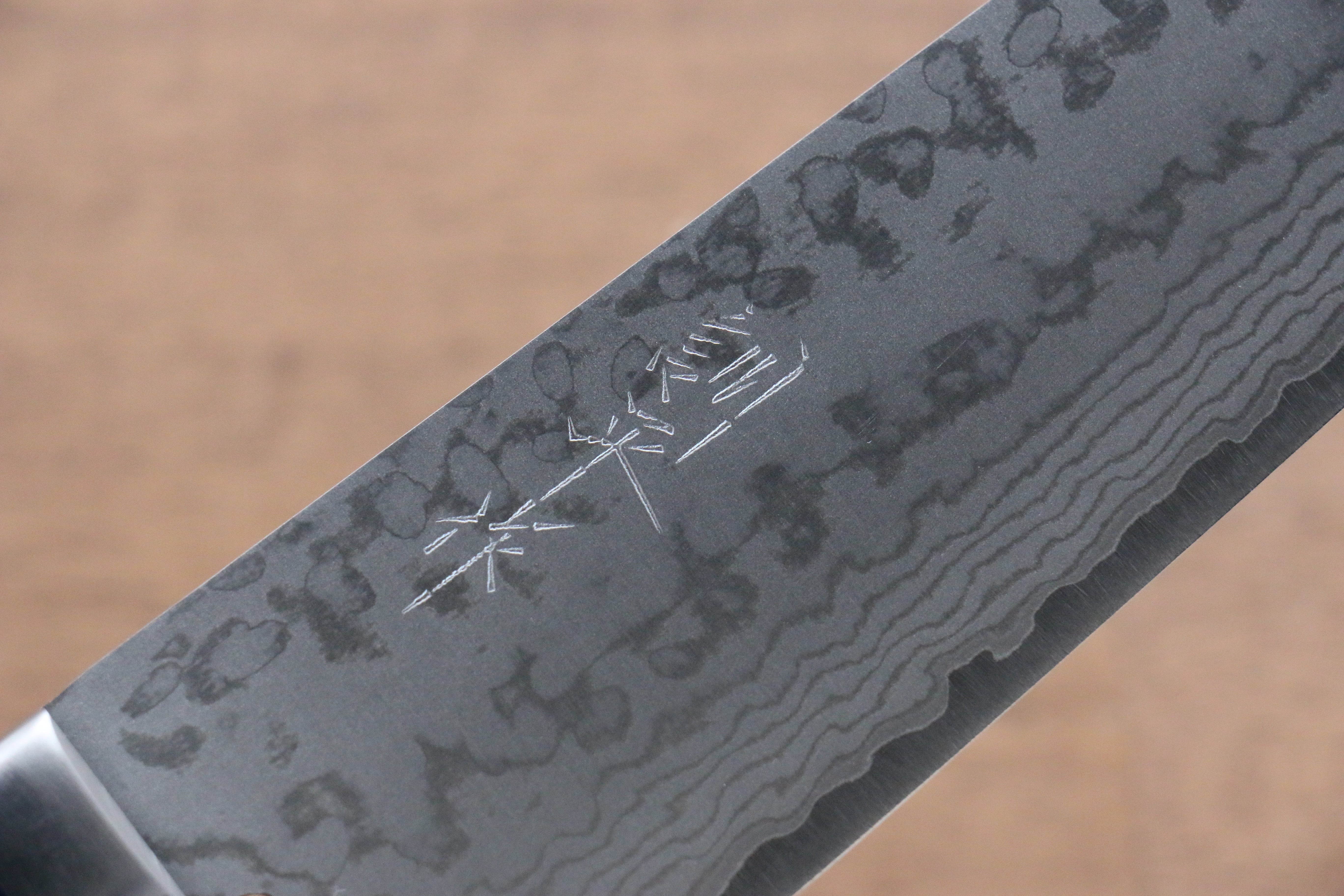 Premium Kunihira Sairyu VG10 Damascus Santoku Knife 7 Inch - Japanese Chef Knife with Blue Pakkawood Handle - Perfect for Slicing, Dicing & Mincing Vegetables, Meat & Fish
