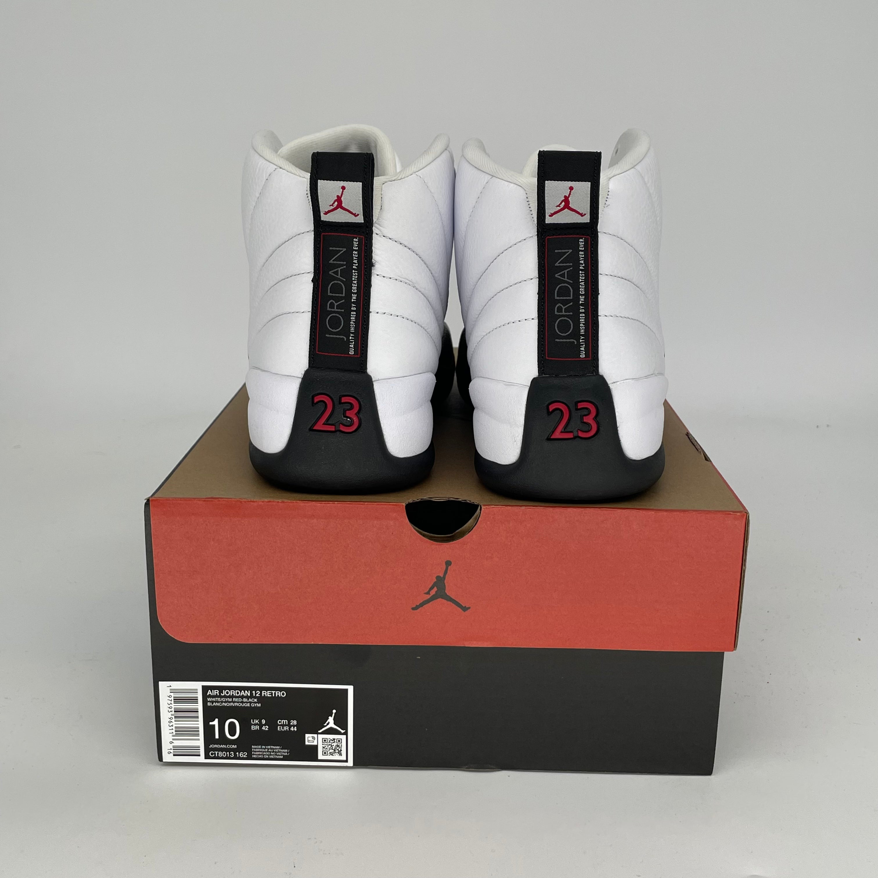 Original Title: AIR JORDAN 12 TAXI FLIP SIZE 10/11.5W CT8013 162   Optimized Title: **Air Jordan 12 Retro 
