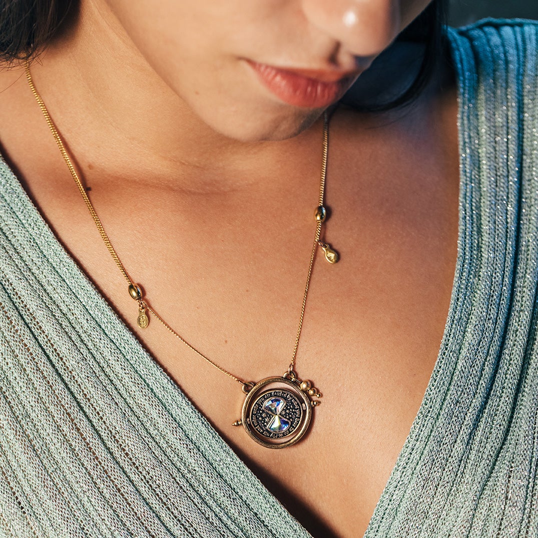 Harry Potter Time Turner Necklace - Authentic Replica Spinner Pendant - Perfect for Cosplay, Halloween & Gift Giving