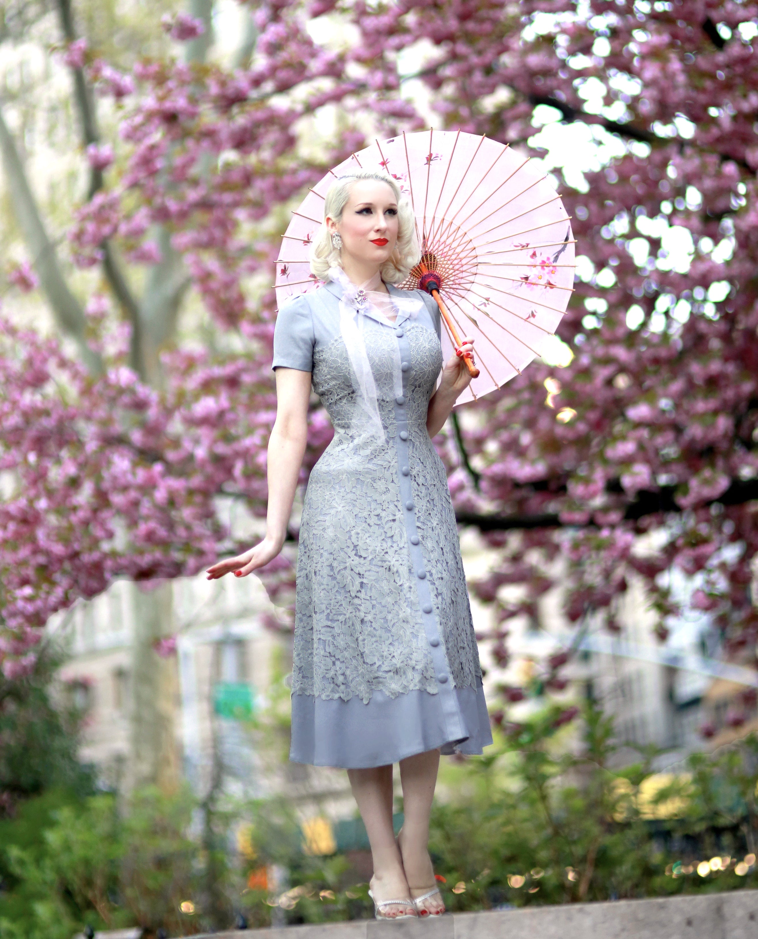 Vintage Inspired Grey Crepe Dress with Lace Overlay - Elegant Evening Wear for Weddings & Special Occasions