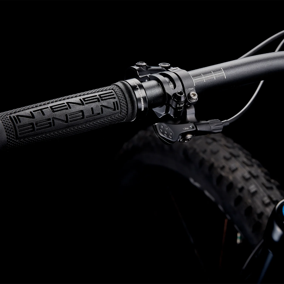 Intense 951 Series Trail Carbon Mountain Bike - UDH Compatible, Lightweight & Durable for Off-Road Adventures | Perfect for Trail Riding & Mountain Biking Enthusiasts
