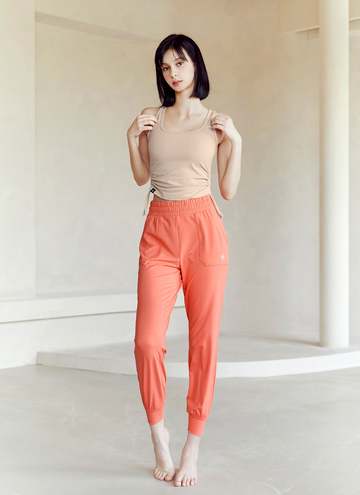 Medium Feather In Band Jogger Pants - Women's Lightweight Athletic Lounge Pants for Yoga, Running & Casual Wear