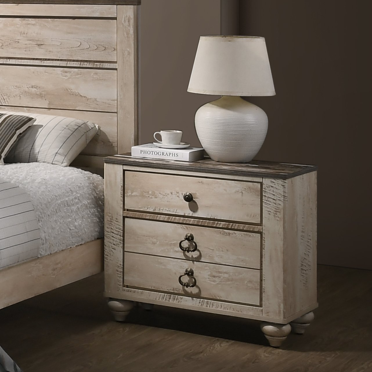 Roundhill Furniture Imerland Contemporary White Wash Finish 4-Piece Bedroom Set - Queen Size Bed, Nightstand, Dresser & Mirror - Modern Farmhouse Style for Cozy Bedroom Decor