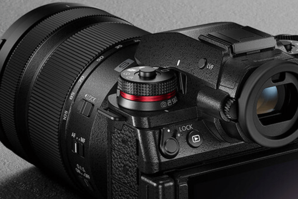 Panasonic LUMIX S1RII Full Frame Mirrorless Camera - 47.3MP High Resolution, 5-Axis Stabilization, 4K Video for Professional Photography & Videography | Perfect for Travel, Wedding, and Landscape Photography