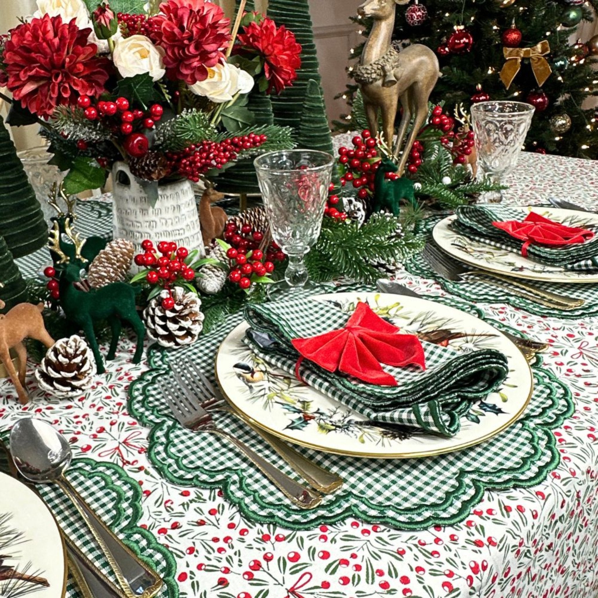 Bettina Dark Green Gingham Napkins - Set of 4 Premium Cotton Dinner Napkins for Formal Dining, Picnics & Holiday Table Settings