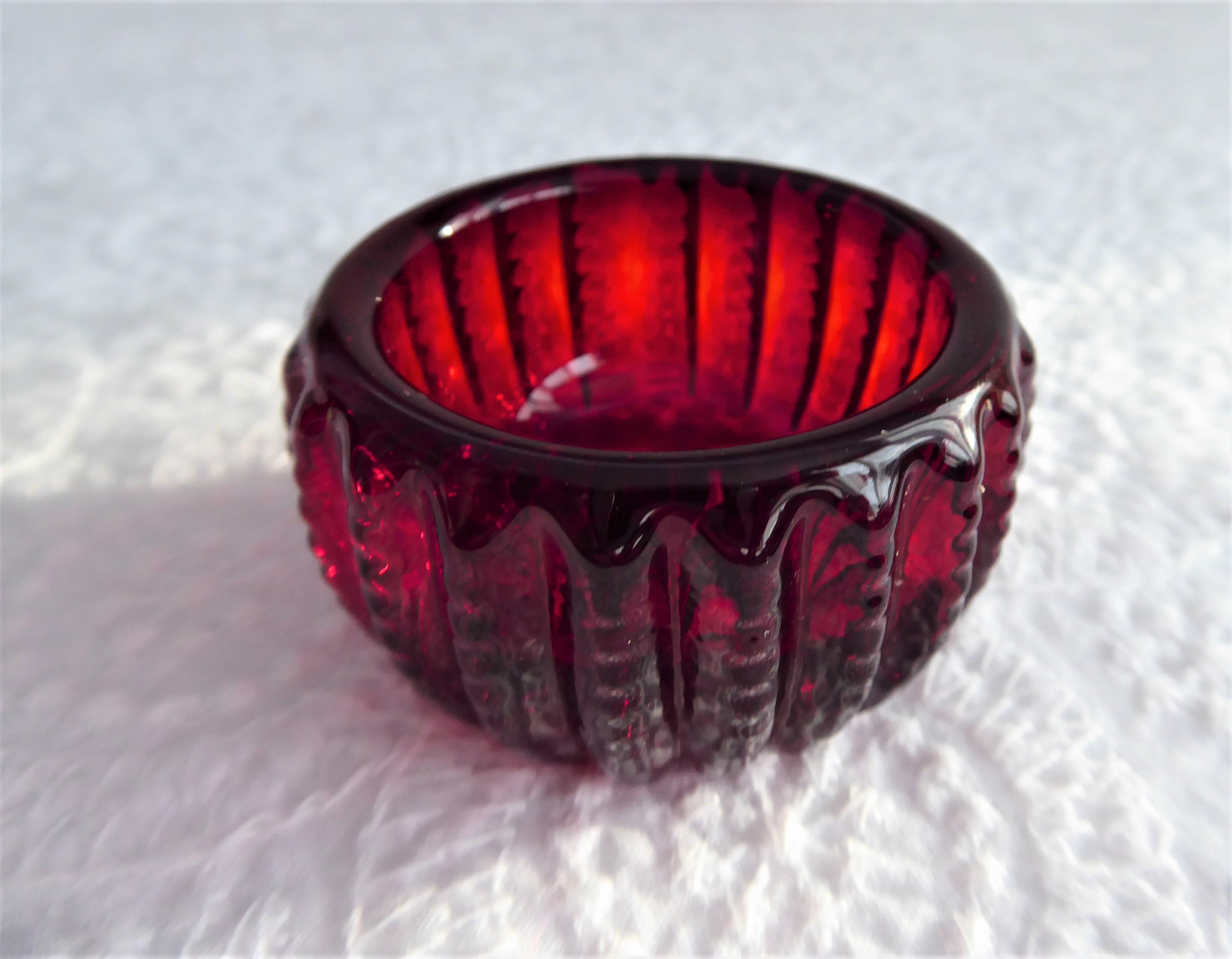 Vintage Ruby Red Glass Salt Dip & Teabag Holder - Imperial Glass Zipper Open Salt Container 1970s Retro Kitchenware for Tea Parties & Collectors