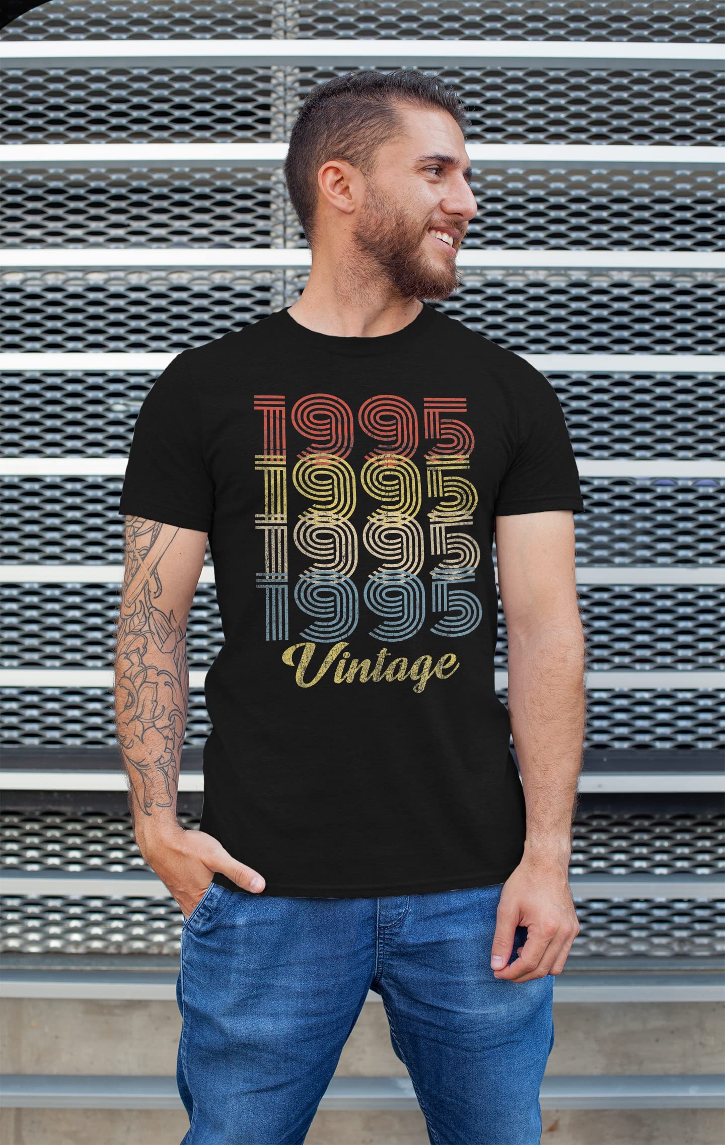 Vintage 1995 Retro 30th Birthday T-Shirt for Men - Cool 1990s Throwback Gift Idea - Perfect for 30th Birthday Parties & Milestone Celebrations