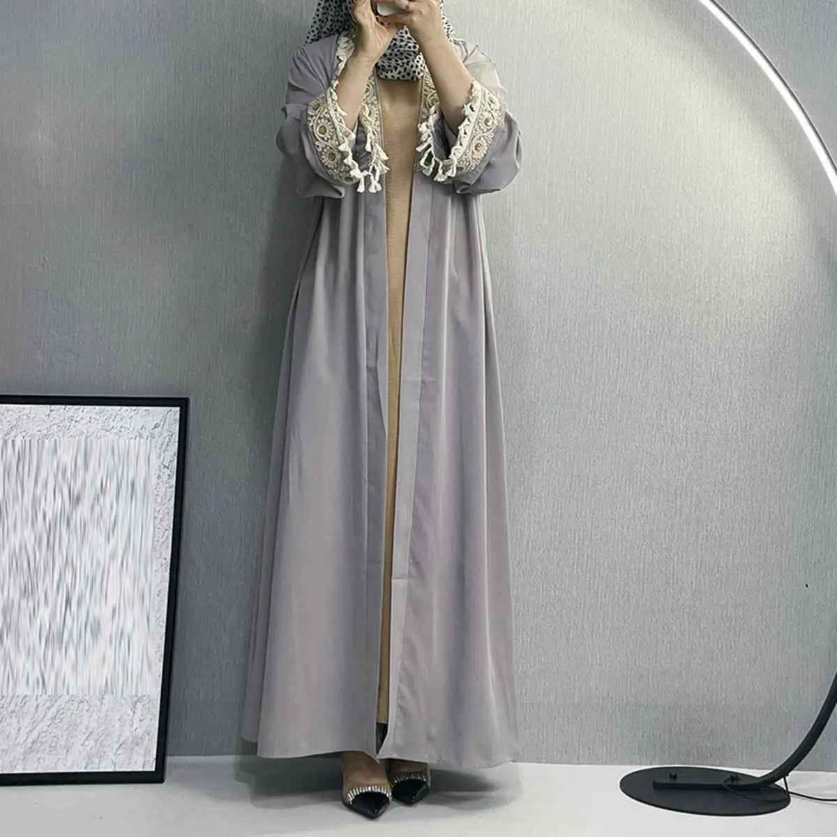 Elegant Muslim Women's Open Abaya Dress with Embroidery Tassel - Modest Islamic Cardigan for Prayer, Eid & Special Occasions