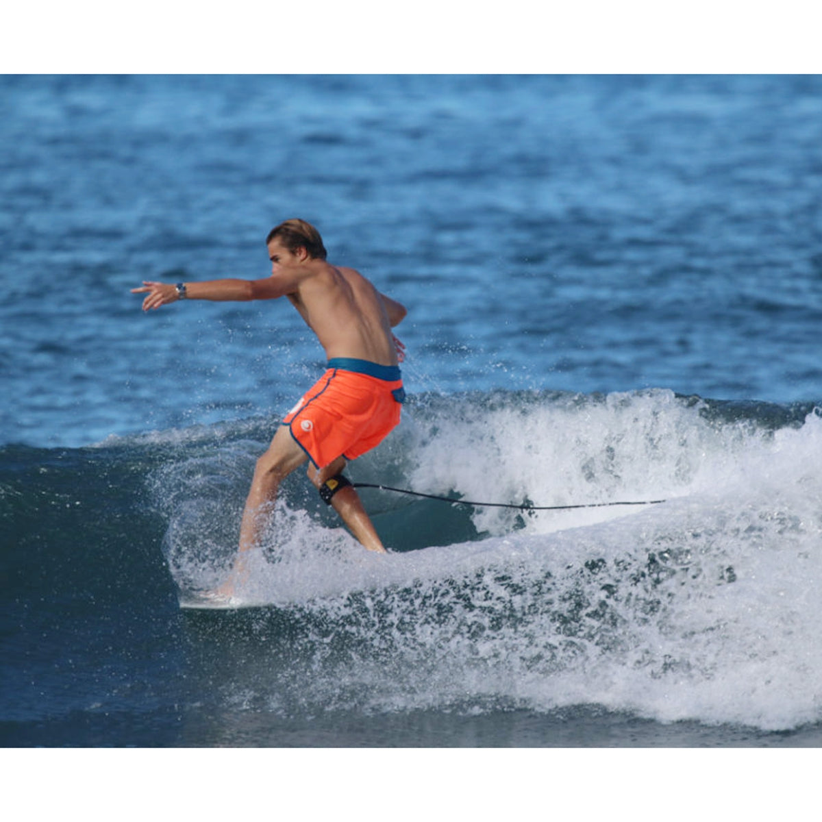 NSP Elements HDT Long 9'0 Surfboard - White FTU Design - Perfect for Beginners & Intermediate Surfers - Great for Small to Medium Waves & Coastal Surfing