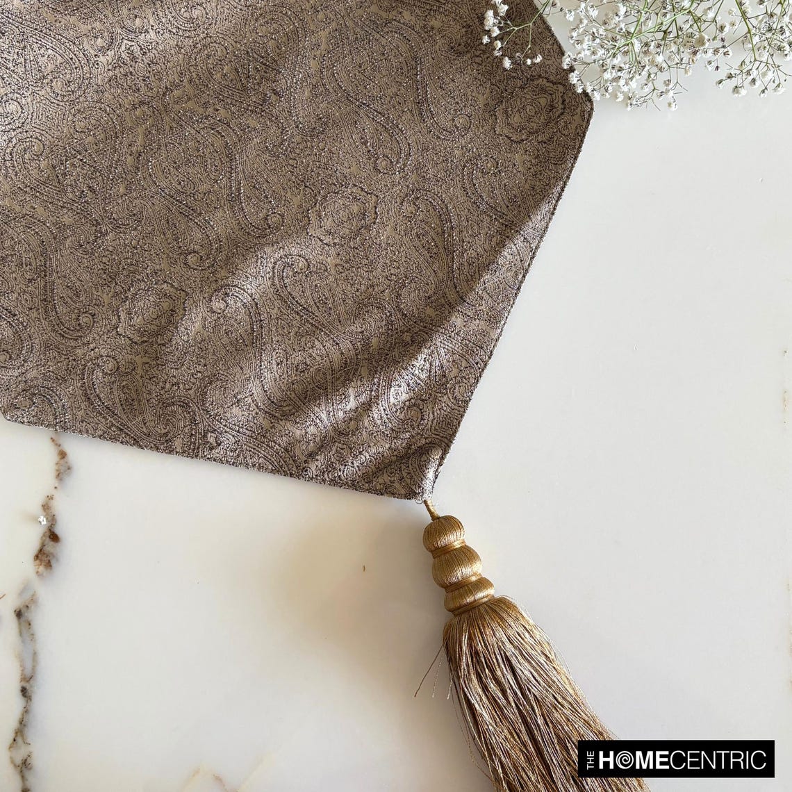 Baroque Gold Jacquard Decorative Table Runner - Elegant Dining Table Cover for Weddings, Parties & Holiday Decor