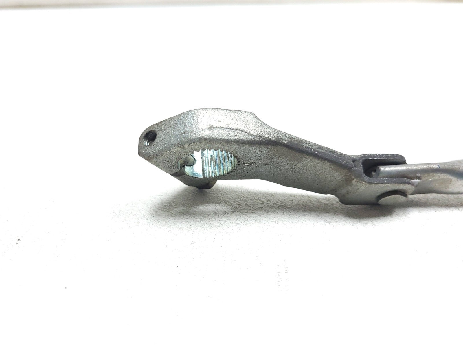 Yamaha V Star 650 XVS650 Classic Right Front Floorboard & Brake Pedal Replacement Part - Perfect for Motorcycle Repair and Customization