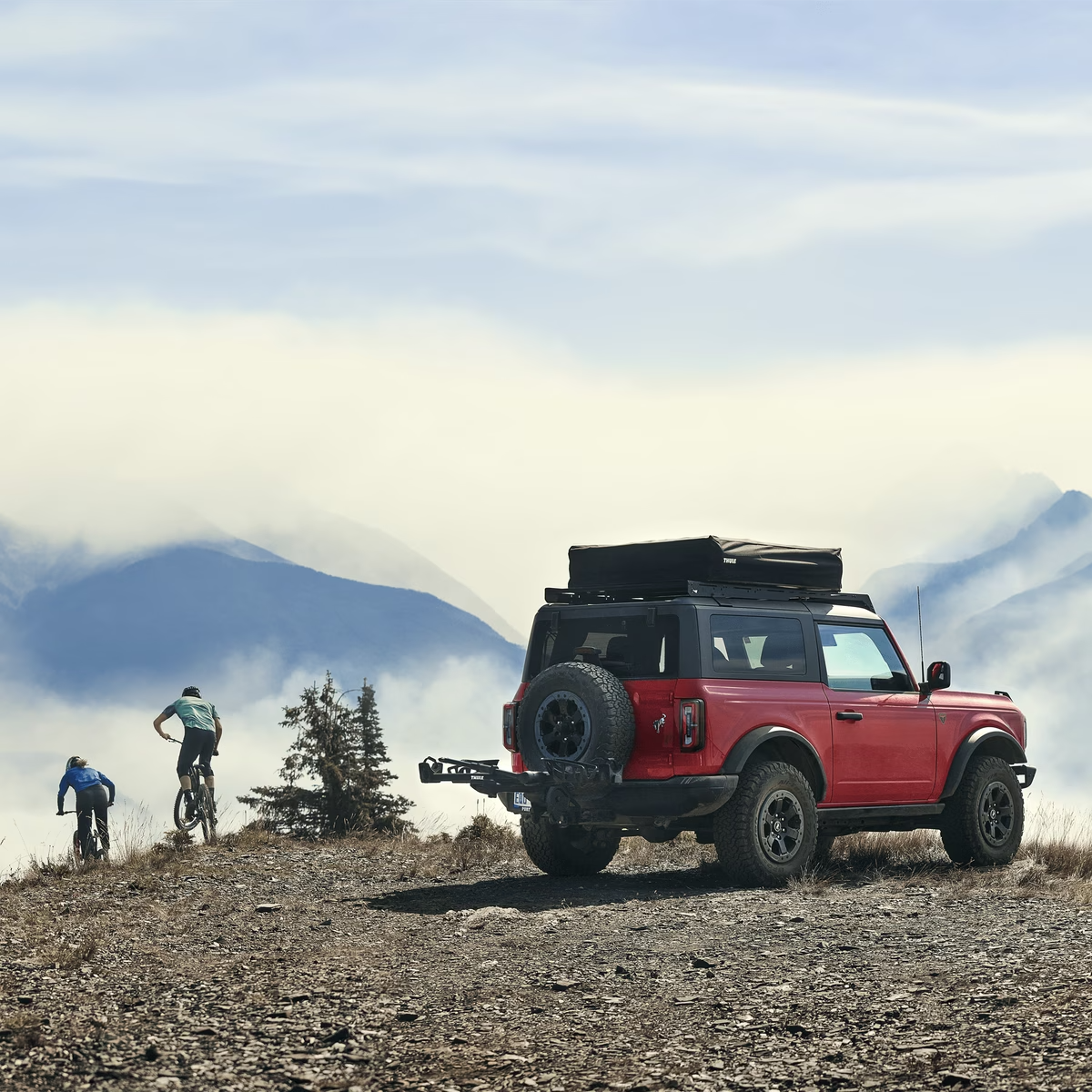 Thule T2 Pro XTR 2-Bike Hitch Bike Rack - Heavy Duty Bicycle Carrier for Cars, SUVs & Trucks - Perfect for Road Trips, Mountain Biking & Outdoor Adventures