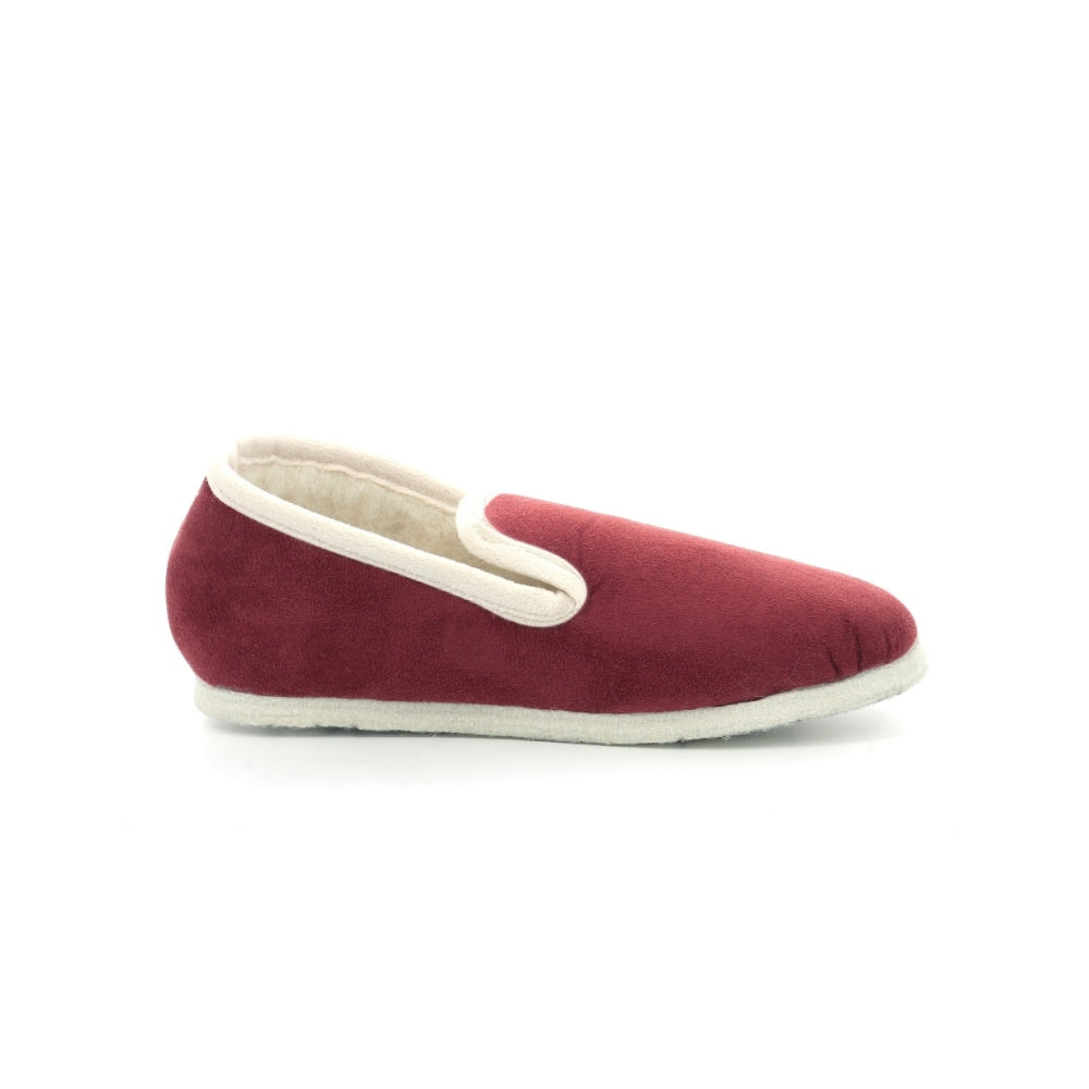 Dark Red Slippers for Women - Cozy House Shoes for Relaxing at Home, Lounging & Comfort