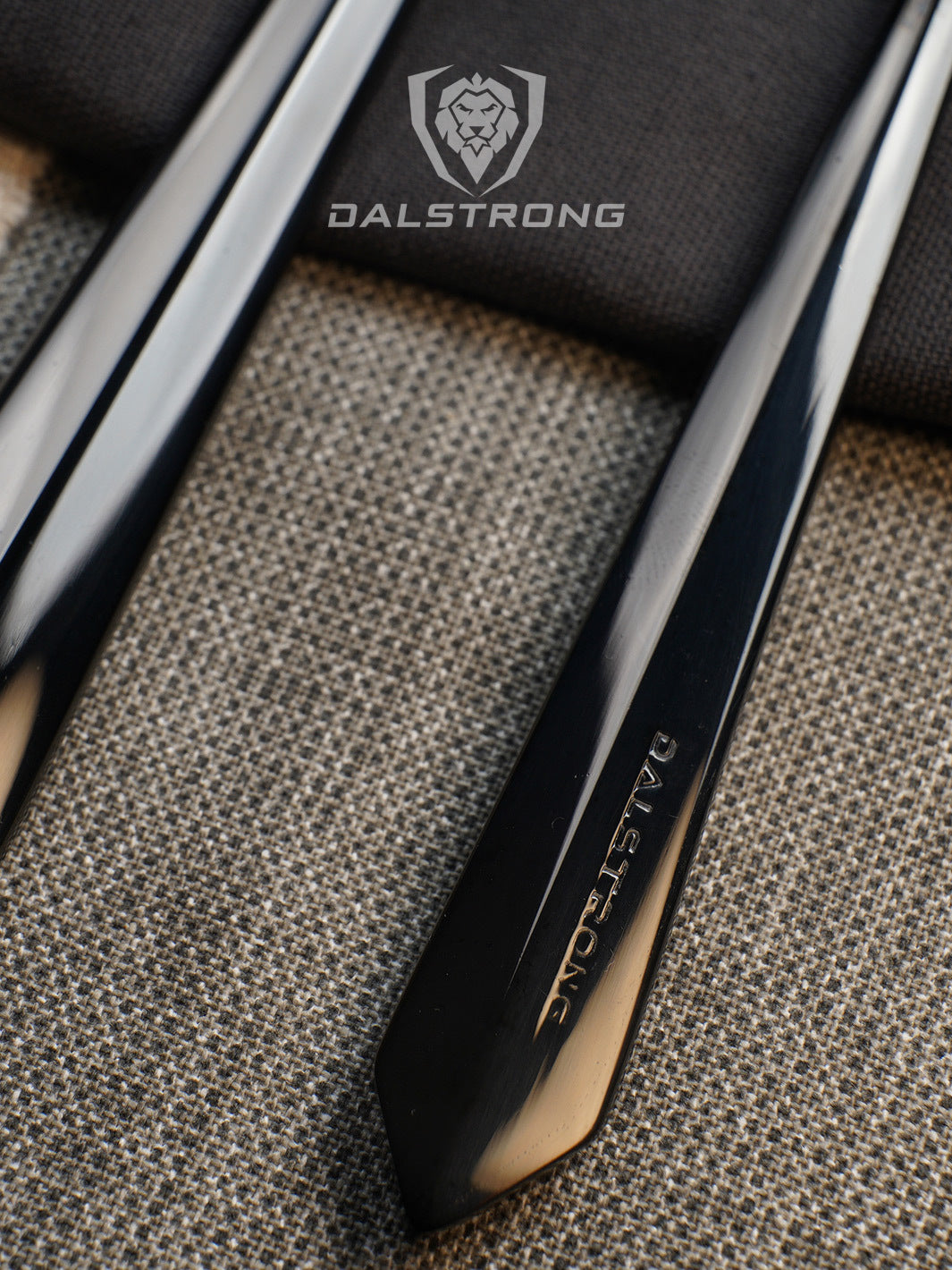 20-Piece Black Stainless Steel Flatware Cutlery Set - Service for 4 - Dishwasher Safe - Elegant Dinnerware for Home, Restaurant & Gifting - Dalstrong ©