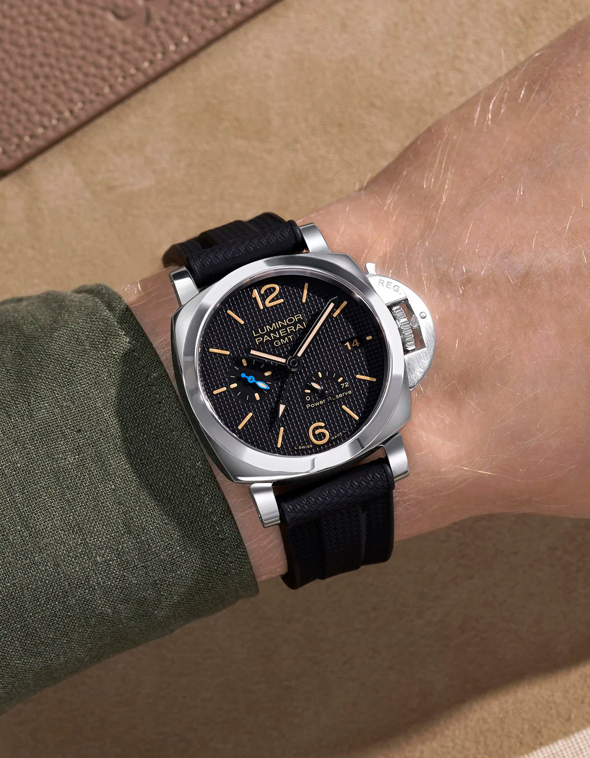 Premium Vertech FKM Rubber Watch Bands for Panerai Luminor - Durable, Waterproof Replacement Straps - Perfect for Diving, Swimming & Outdoor Adventures
