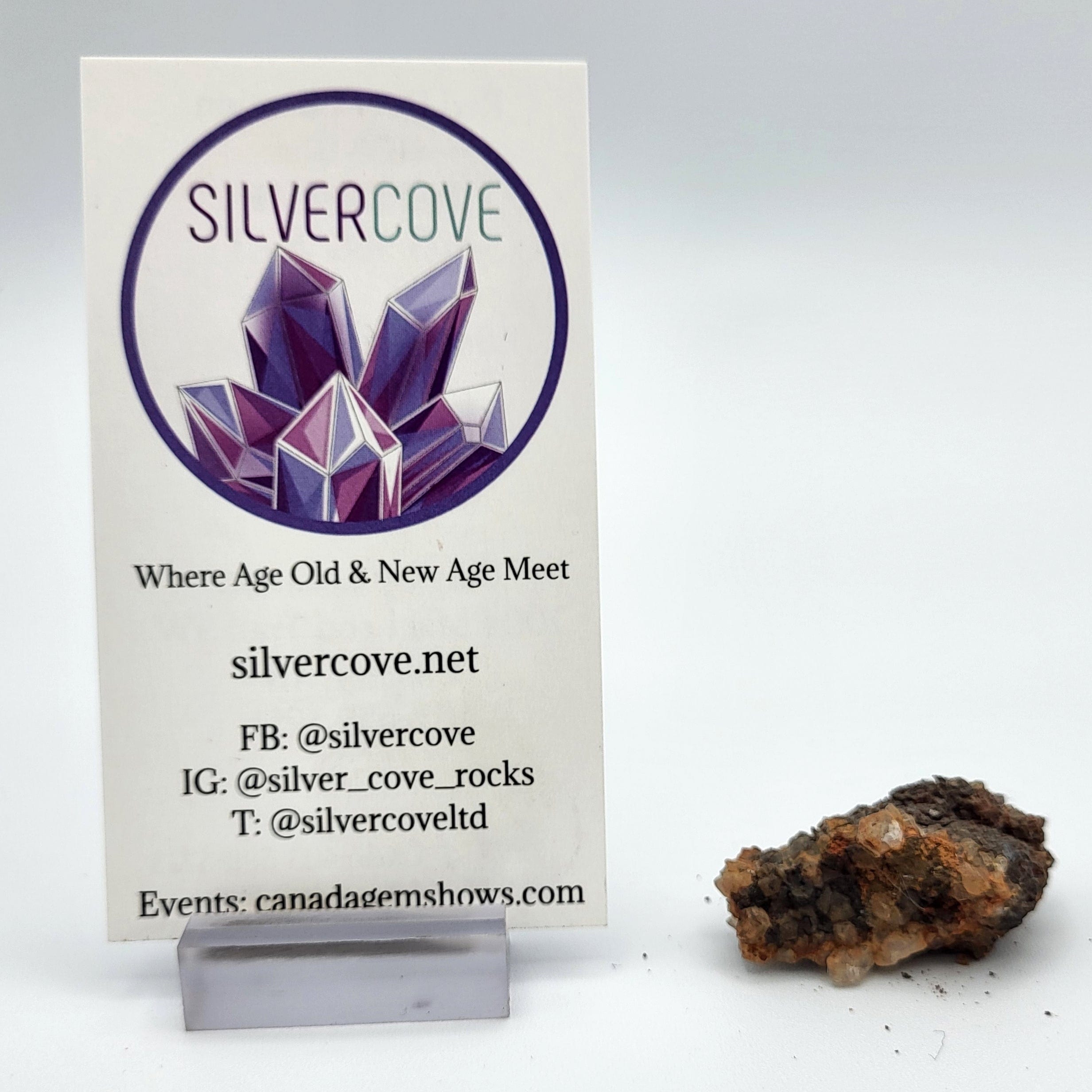 Natural Brookite & Magnetite Raw Stones for Crystal Healing, Meditation & Energy Work – High-Quality Mineral Specimens for Collectors & Spiritual Use