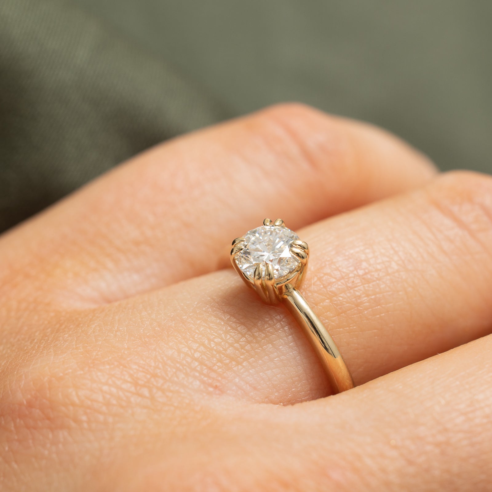 100 Ways Solitaire Diamond Ring | 0.83 Carat Round Cut Diamond Engagement Ring for Women | Perfect for Proposals, Weddings & Anniversary Gifts
