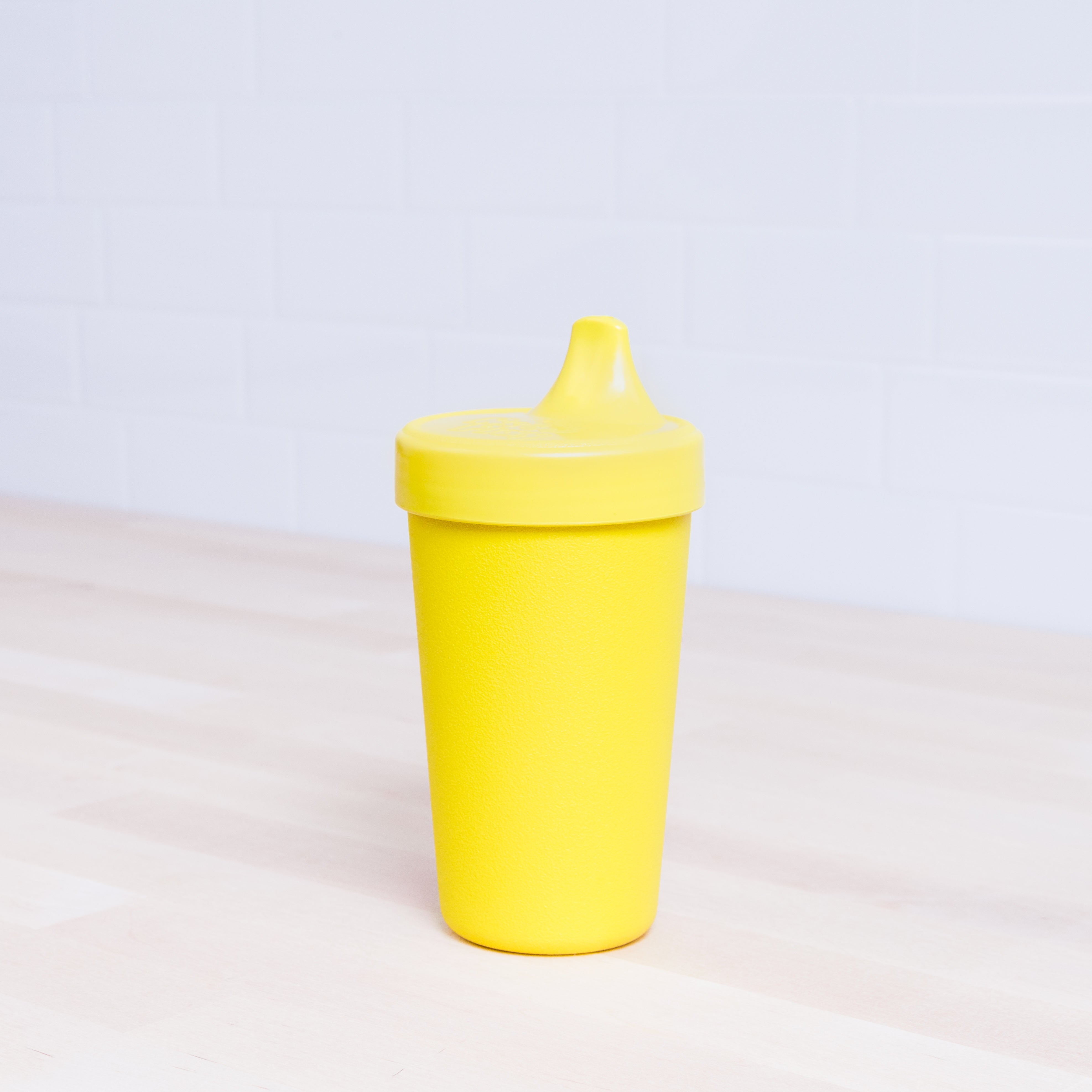 Reusable No Spill Sippy Cup for Toddlers - BPA Free Spill Proof Training Cup with Handles - Perfect for Travel, Daycare & Learning to Drink Independently
