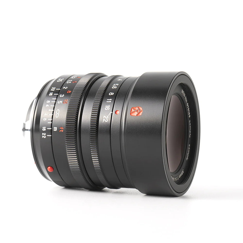 7Artisans 35mm f/1.4 Manual Focus Lens for Leica M Mount - Fast Aperture Prime Lens for Street & Portrait Photography | Compatible with Leica M Series Cameras | Perfect for Low Light & Creative Bokeh Shots