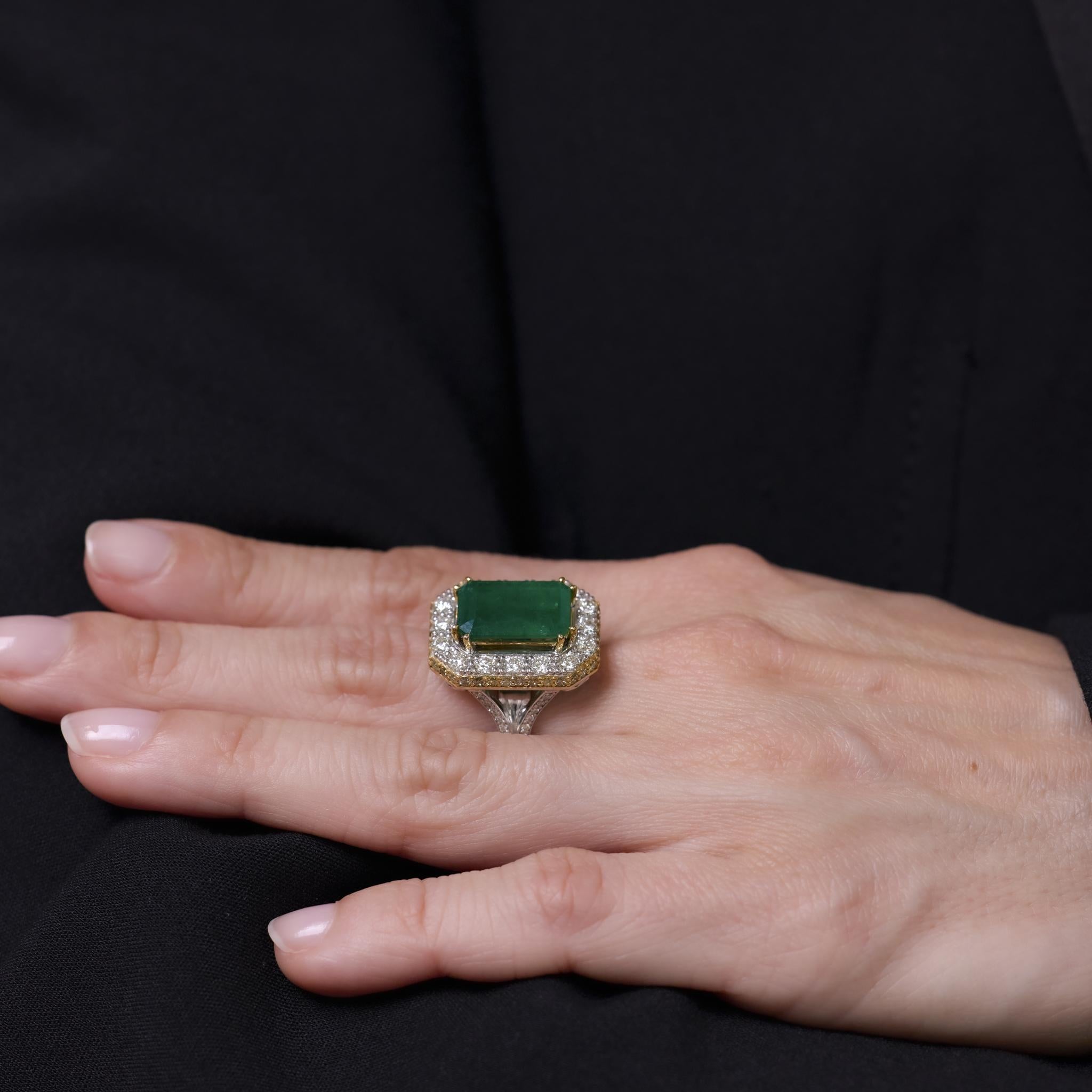 5.21 Carat GIA Certified No Oil Emerald Diamond Ring in 14K White & Yellow Gold - Elegant Cocktail Ring for Weddings, Parties & Special Occasions