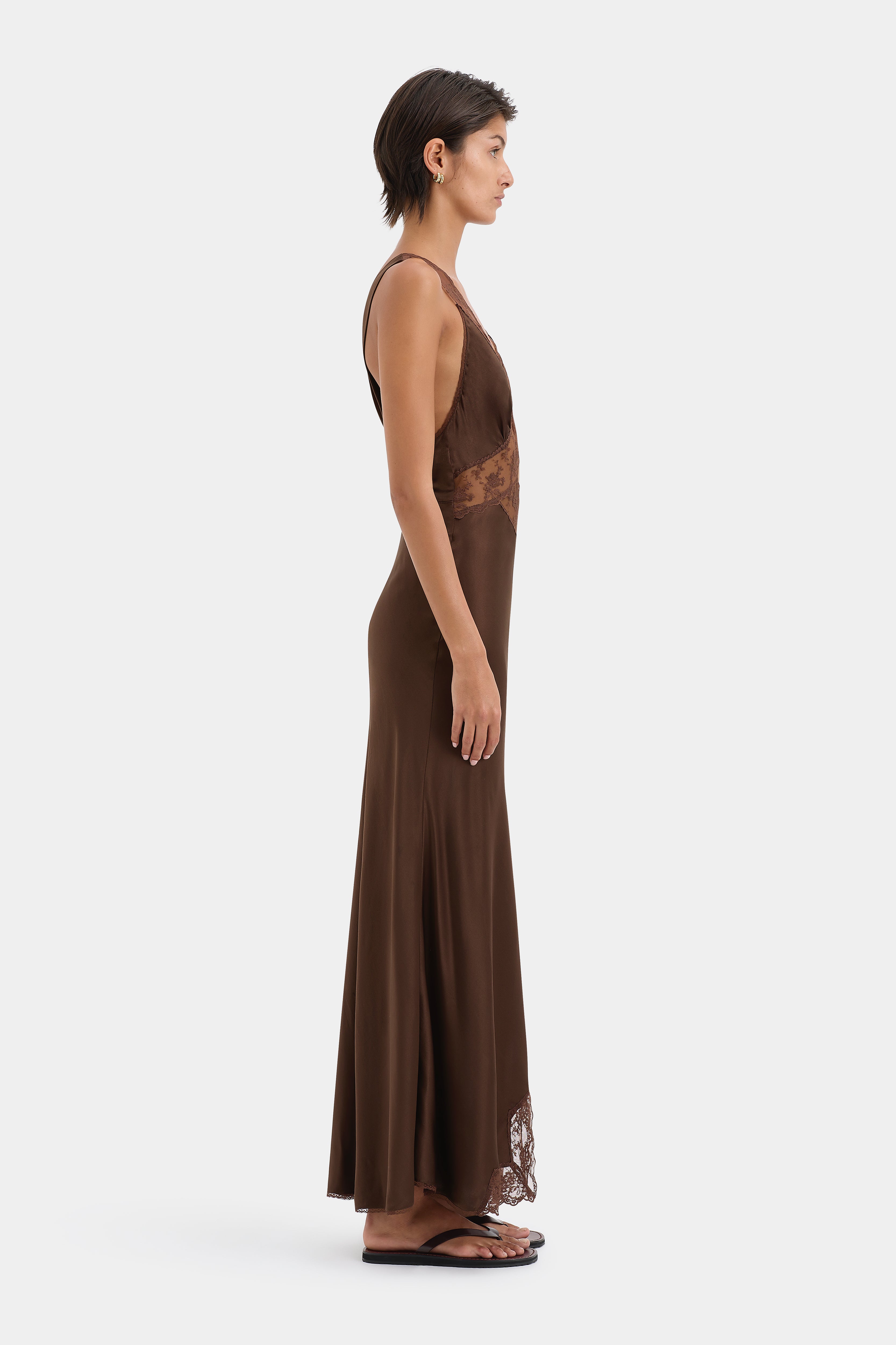Elegant Aries Cut Out Gown - Sexy Backless Evening Dress for Women | Perfect for Prom, Party & Special Occasions