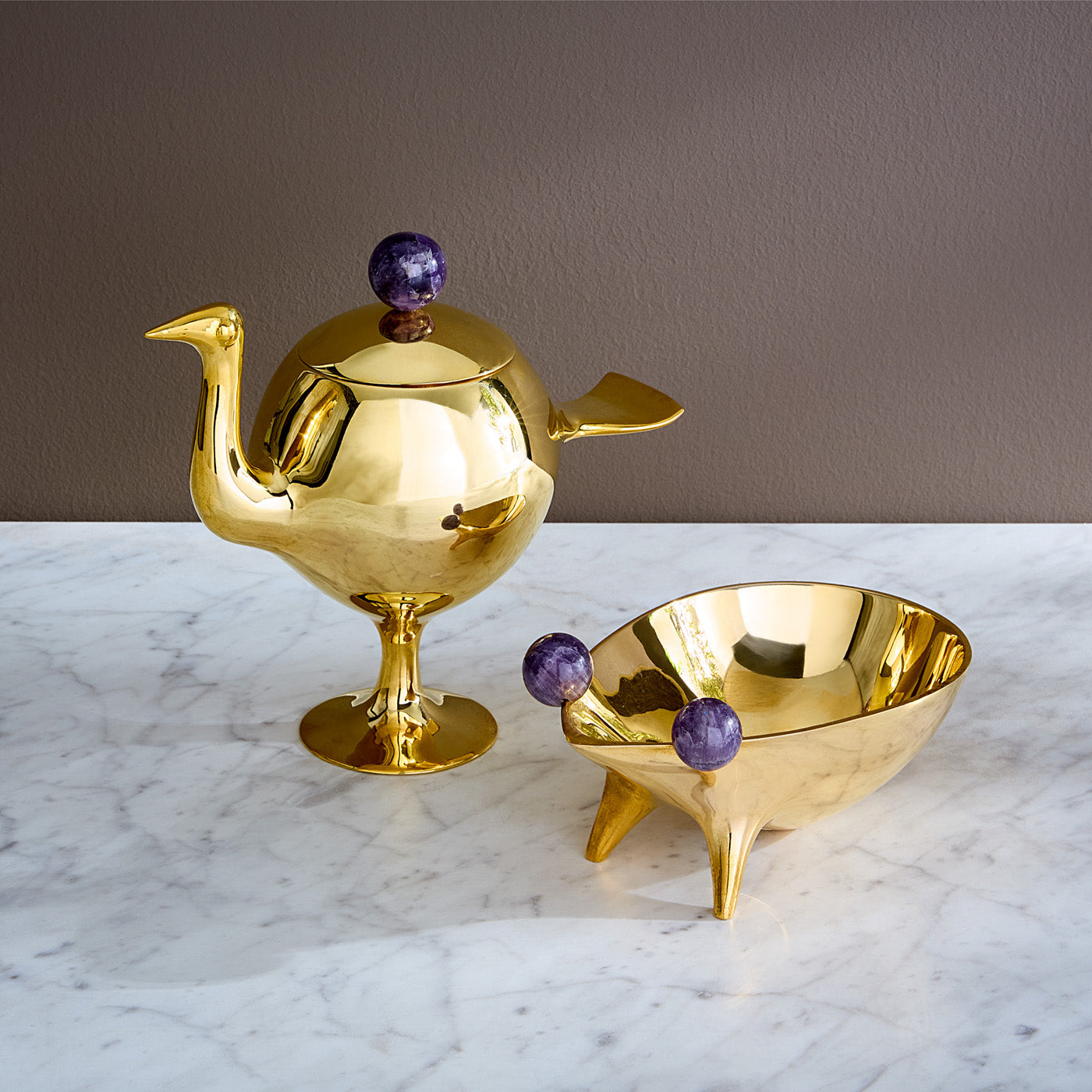 Handmade Brass Bird Box - Elegant Decorative Birdhouse for Garden, Patio, or Outdoor Decor - Perfect Gift for Bird Lovers & Nature Enthusiasts