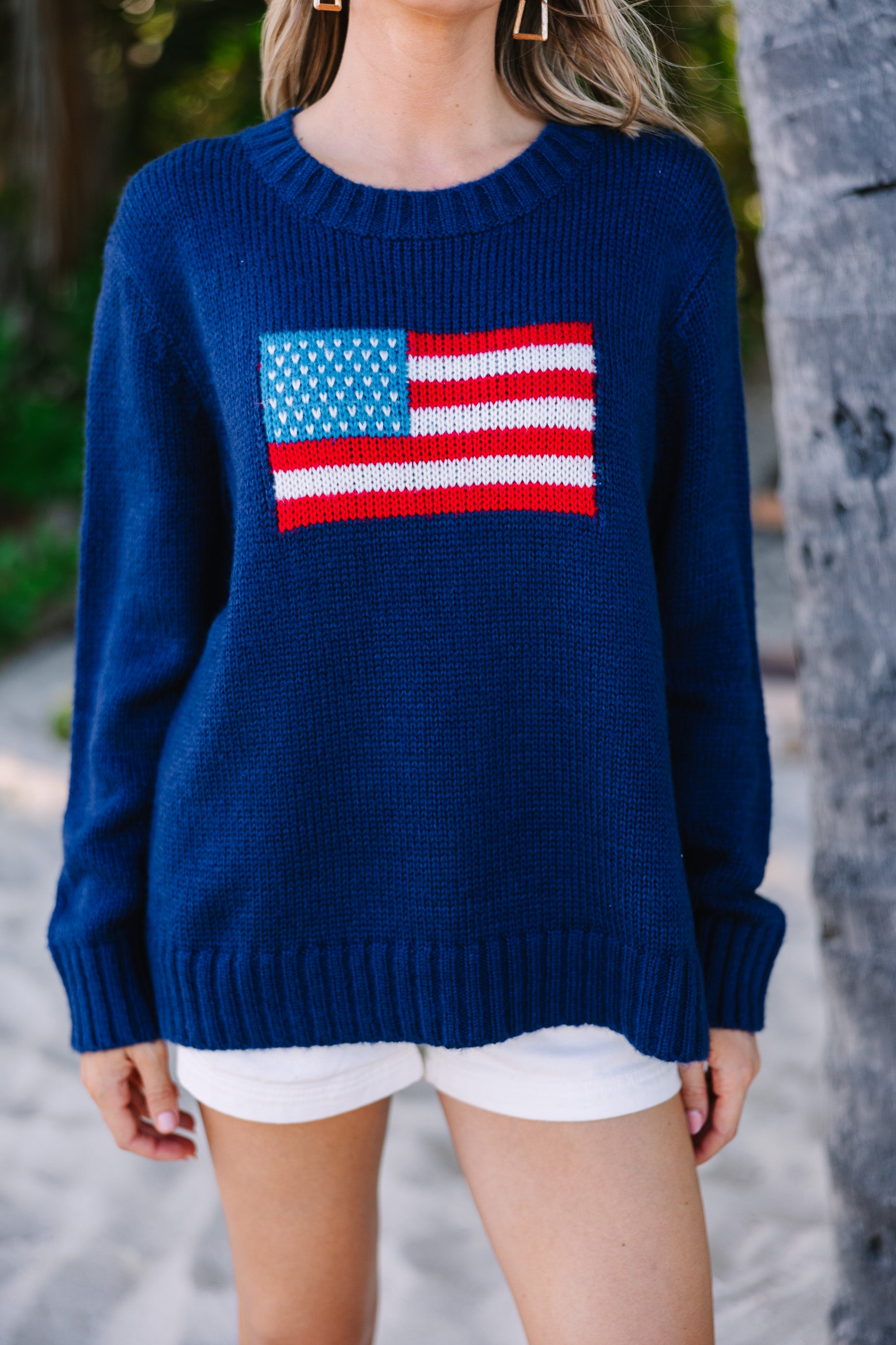 Patriotic Navy Blue American Flag Sweater for Men & Women - Comfortable & Stylish USA Pride Pullover for Holidays, Parties & Outdoor Activities