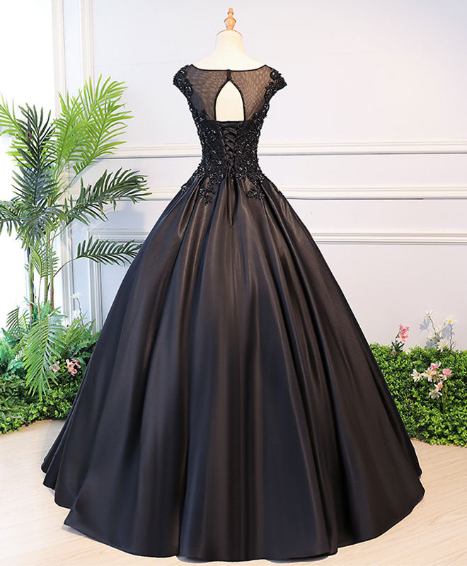 Elegant Black Round Neck Lace Long Prom Dress - Formal Evening Gown for Homecoming, Wedding, and Special Occasions