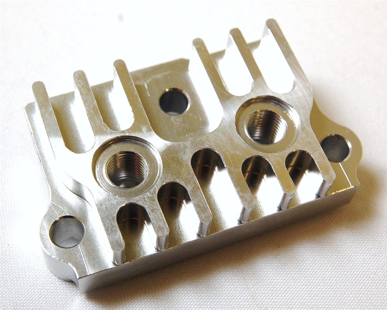High-Performance Pit Bike Oil Cooler Adapter Plate for Lifan OC05 Engine - Compatible with Dirt Bikes & Mini Bikes - Improves Engine Cooling for Off-Road Racing & Trail Riding