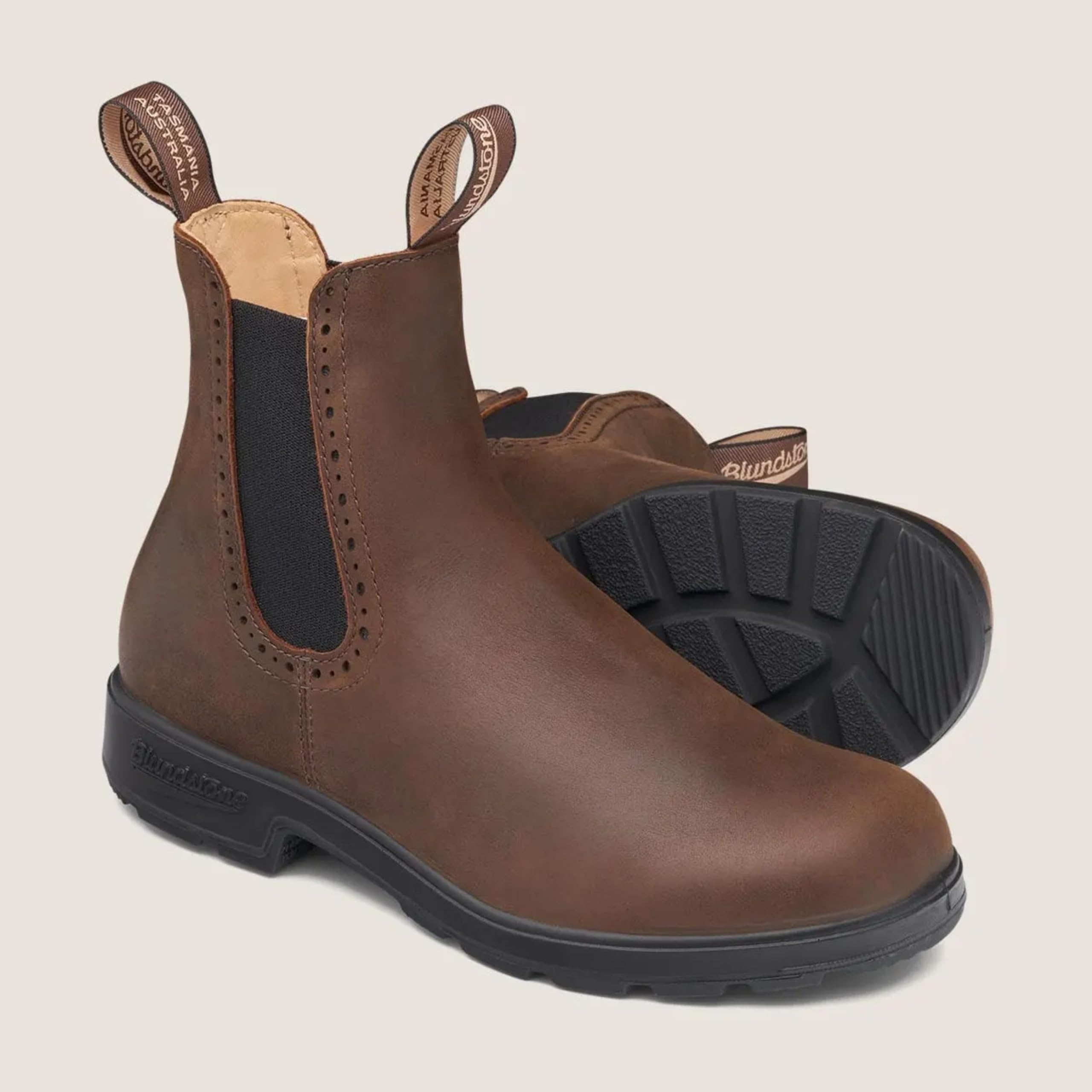 Blundstone Women's High Top Chelsea Boots - Waterproof Leather Ankle Boots for Outdoor, Hiking & Casual Wear