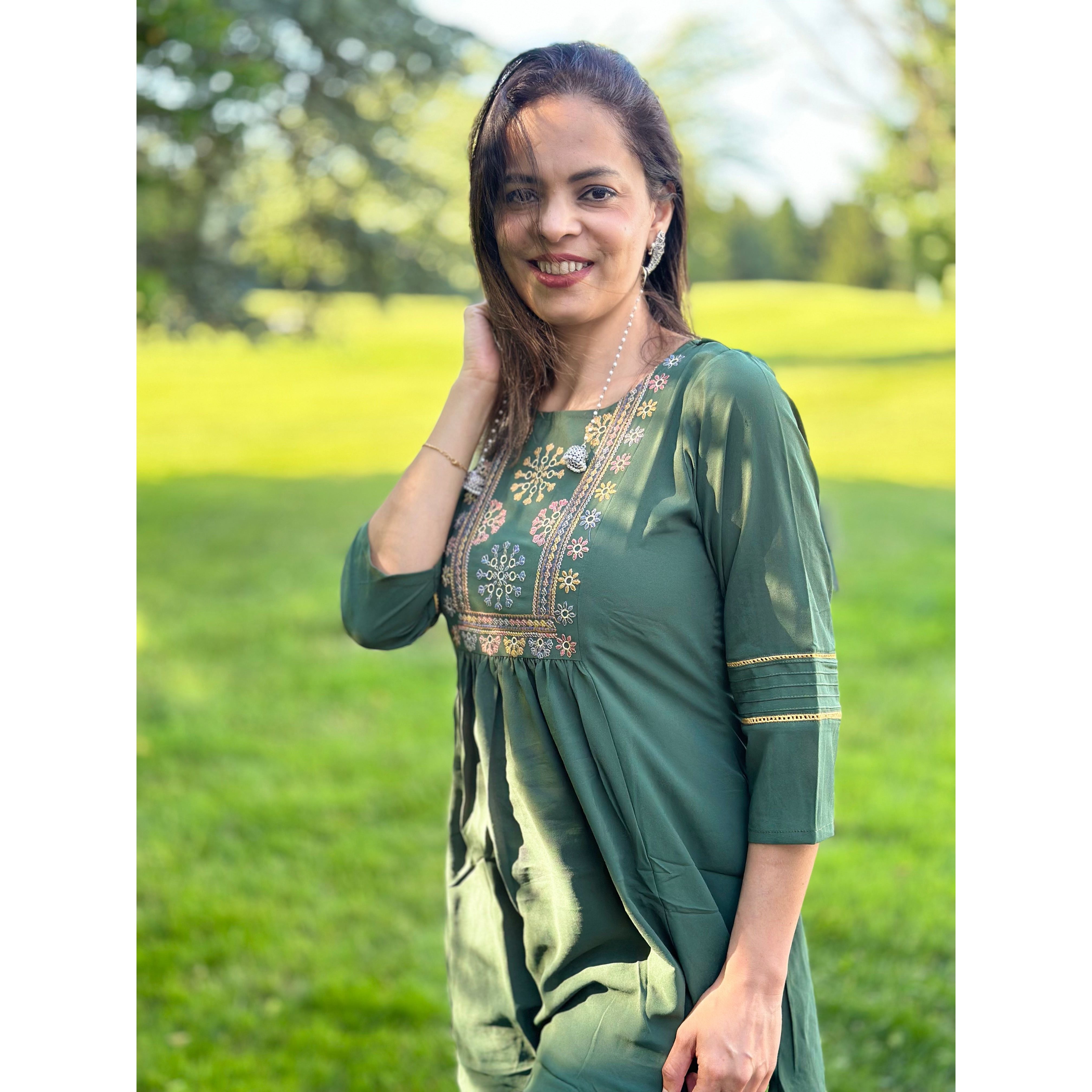 Embroidered Green Short Kurti for Women – Stylish Casual & Party Wear – Perfect for Festivals, Weddings & Daily Outfits