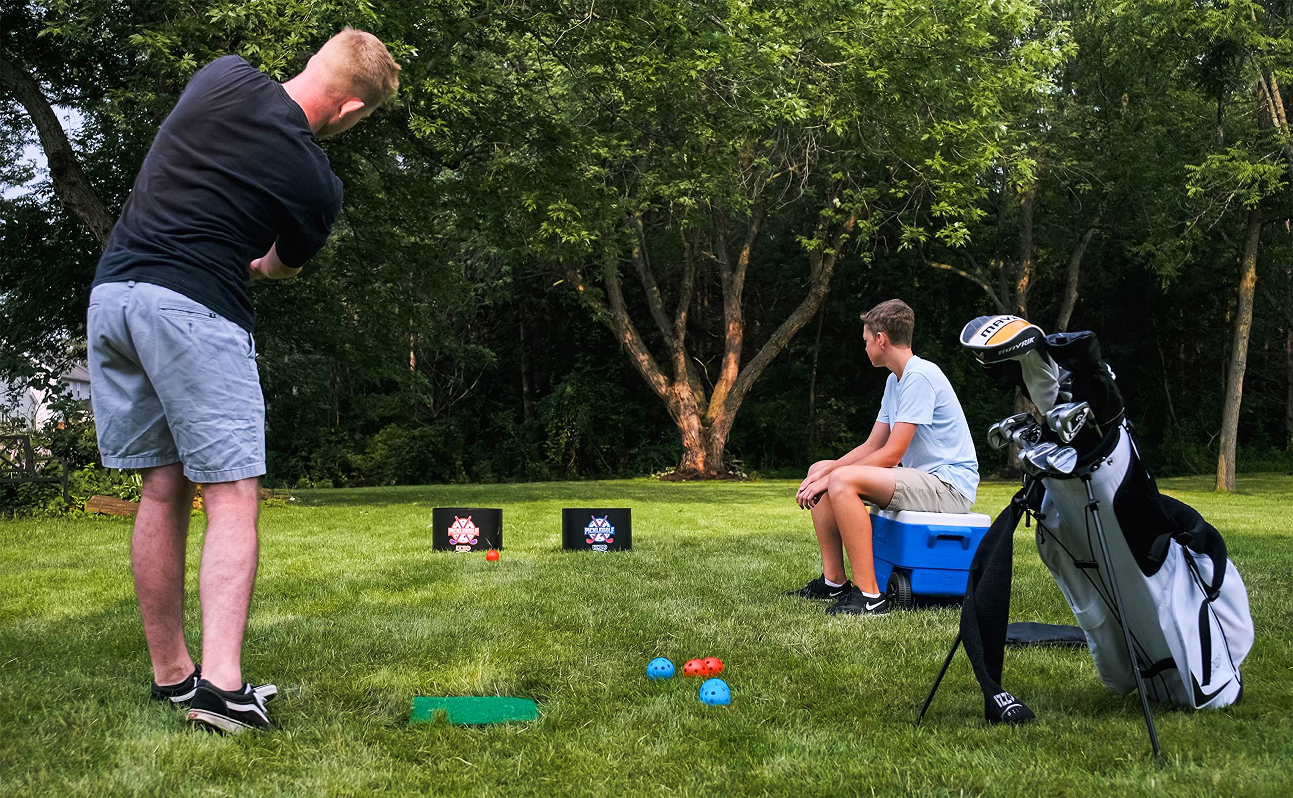 IZZO Golf Pickle Chipping Game - Golf Training Aid for Backyard & Practice - Improve Short Game Skills | Perfect for Outdoor Fun & Golf Drills