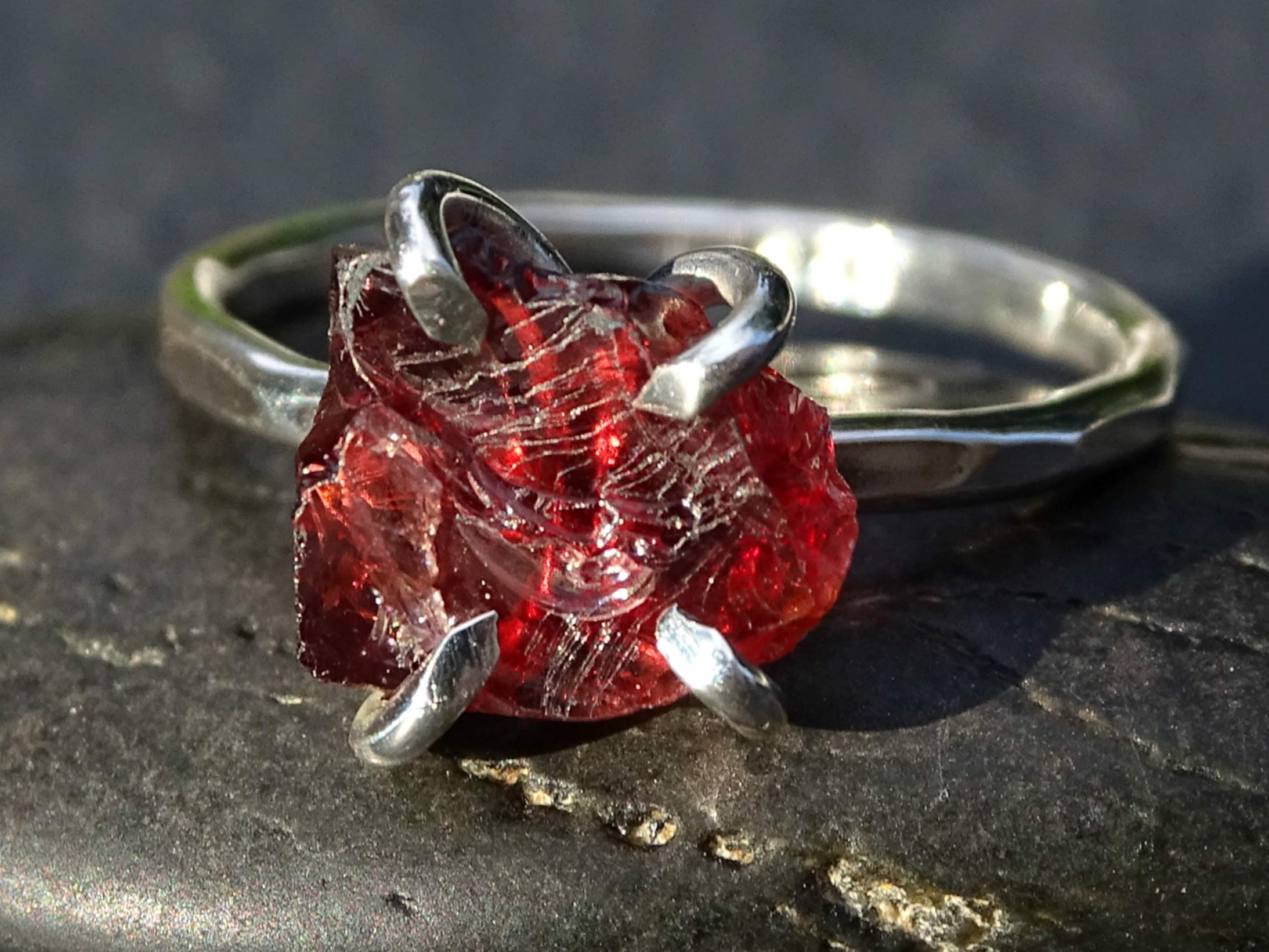 Natural Raw Garnet Silver Ring | Organic Stone Stacking Ring | Raw Crystal Jewelry | Unique Silver Engagement Ring for Women | Perfect Gift for Her - Boho Wedding, Everyday Wear, Anniversary Present