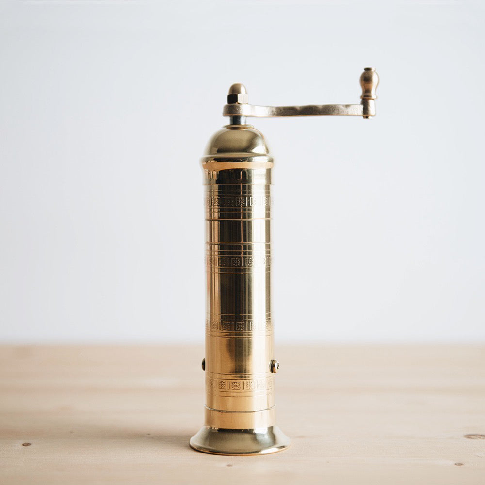 Premium Brass Salt and Pepper Grinder Set - Adjustable Coarseness for Gourmet Cooking, Perfect for Kitchen, Dining Table & Outdoor BBQ