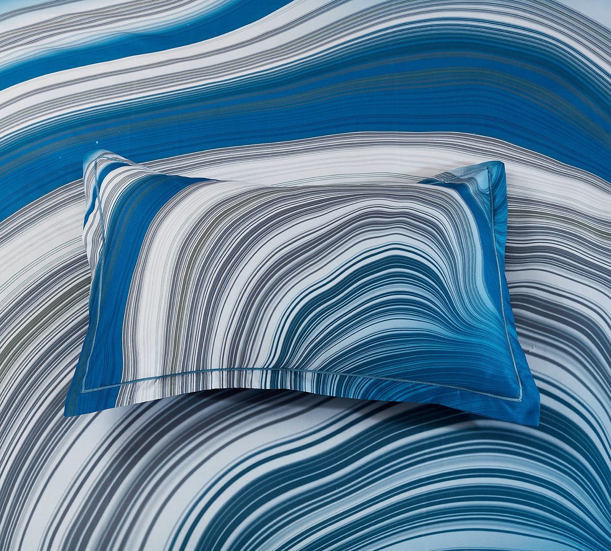Evienne Luxury Quilt Cover Set - Super King Size (120x120 Inches) | Soft & Breathable Bedding for Ultimate Comfort | Perfect for Master Bedrooms & Guest Rooms