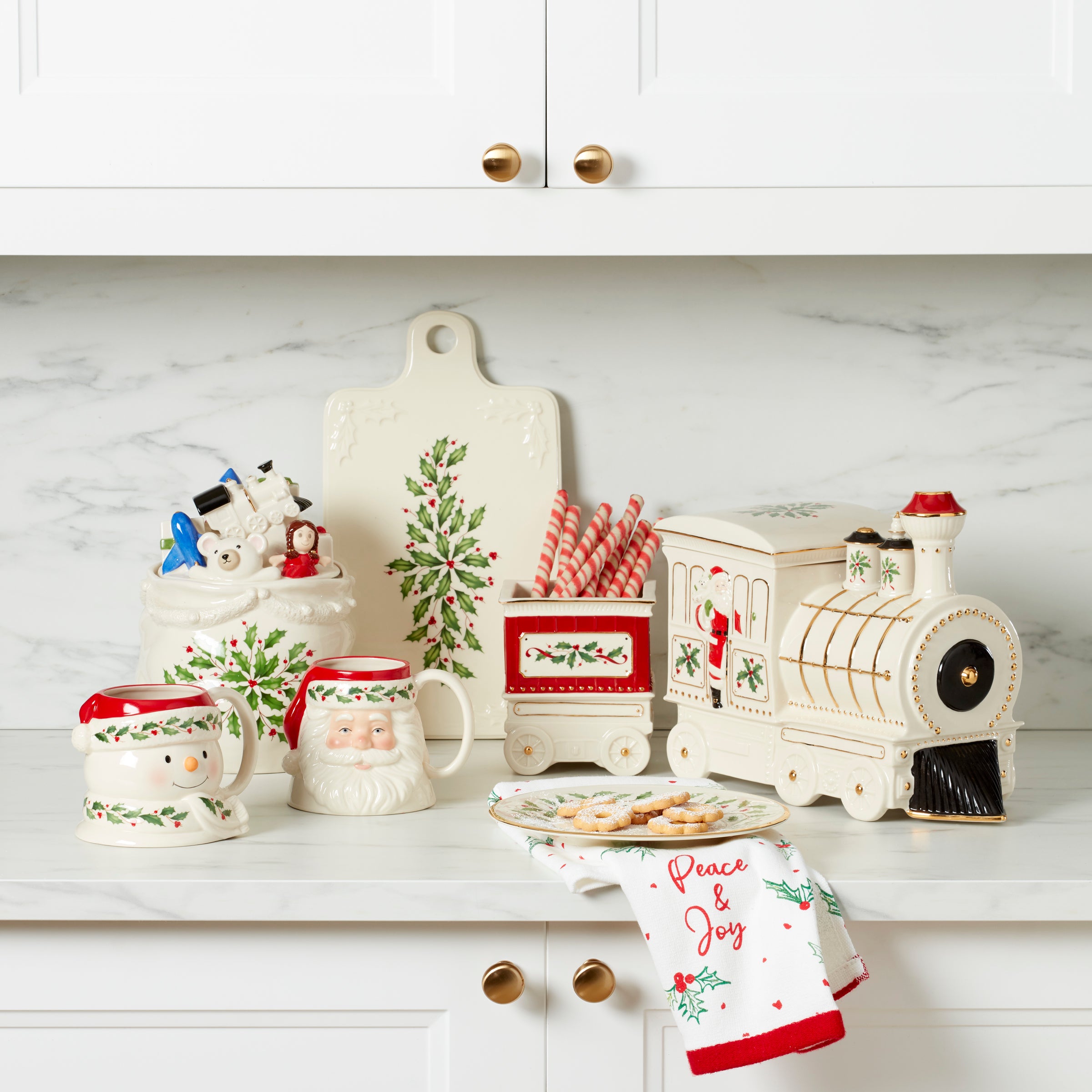 5-Piece Holiday Train Serving Set - Perfect for Christmas Dinner, Party Platters & Festive Gatherings