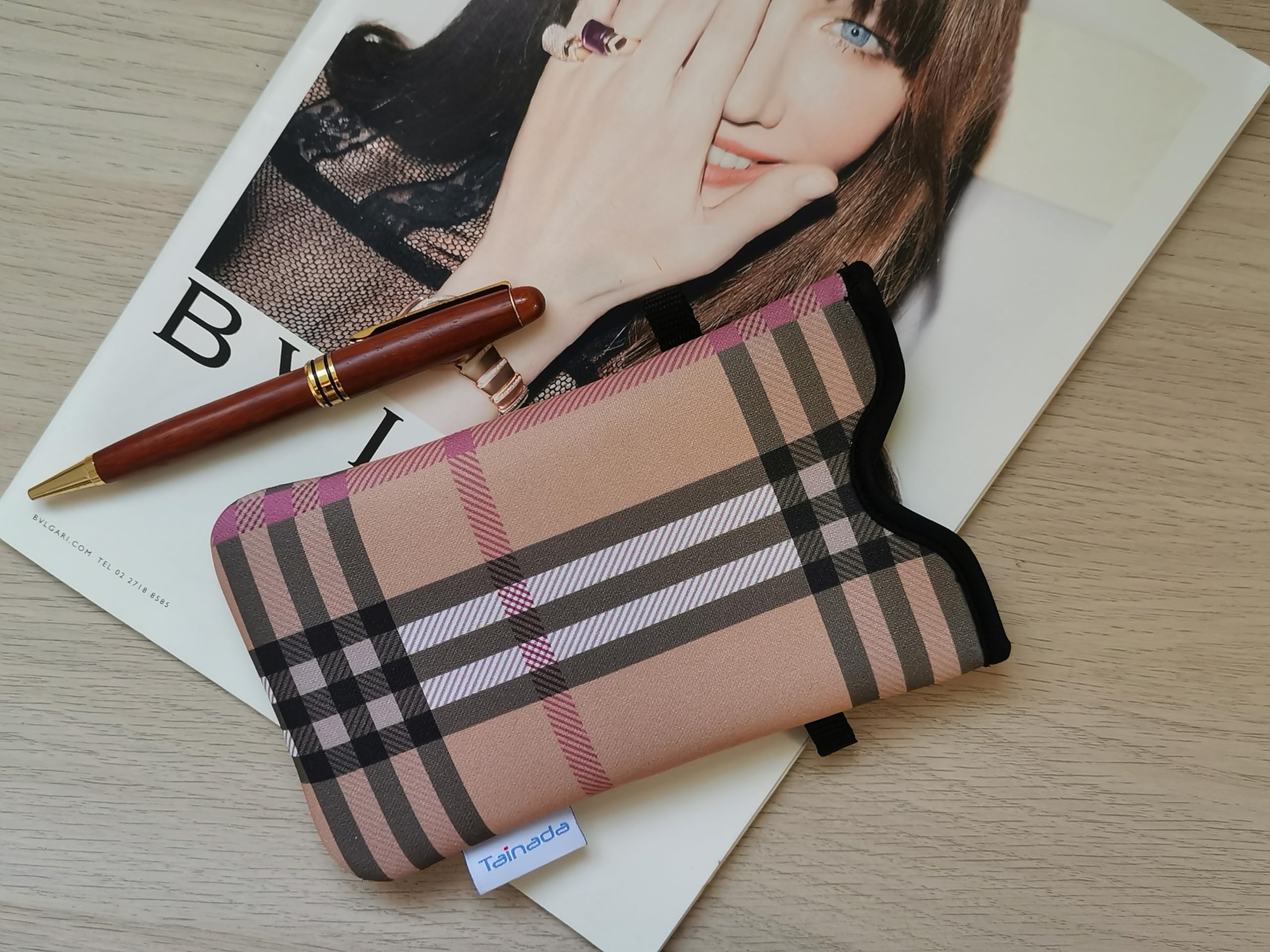 Tainada Neoprene Phone Sleeve Pouch with Adjustable Crossbody Strap & Neck Lanyard - Compatible with iPhone 16/15/14/13/12 Pro Max, Plus & Samsung Galaxy S22+/A53/Google Pixel 6 - Waterproof Protective Case (Camel Brown Plaid) for Outdoor Activities, Travel & Daily Commute