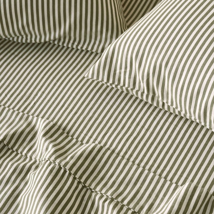 Premium Holborn Olive Green Flannelette Sheet Set - Soft & Breathable Bedding by LINEN HOUSE - Perfect for Cozy Winter Nights & Guest Room Comfort