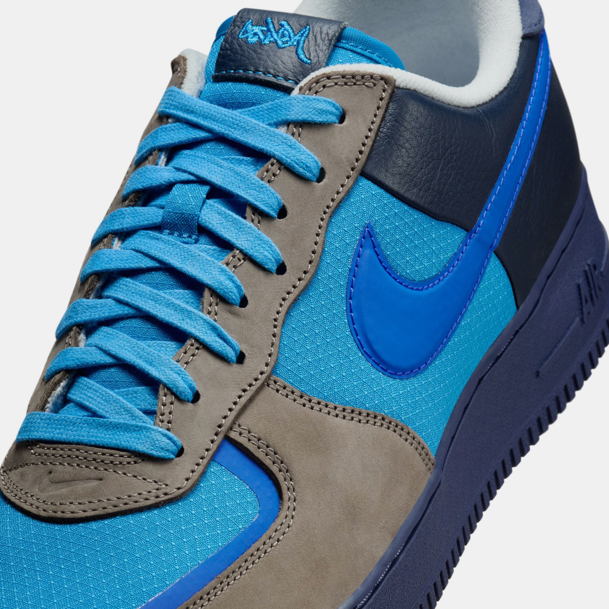 Stash x Nike Air Force 1 Low Sneakers - Soft Grey/Varsity Royal Colorway - Limited Edition Men's Basketball Shoes for Streetwear & Casual Wear