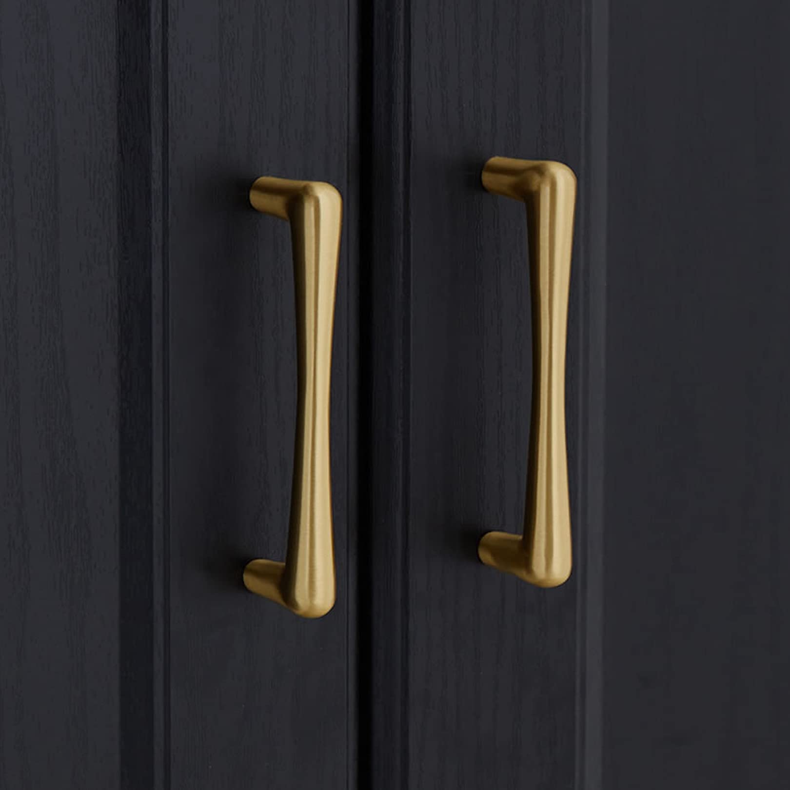 Solid Brass Cabinet Handles 2-Pack - Golden Drawer Pulls for Wardrobe & Dresser (128mm Hole) - Bathroom & Closet Hardware