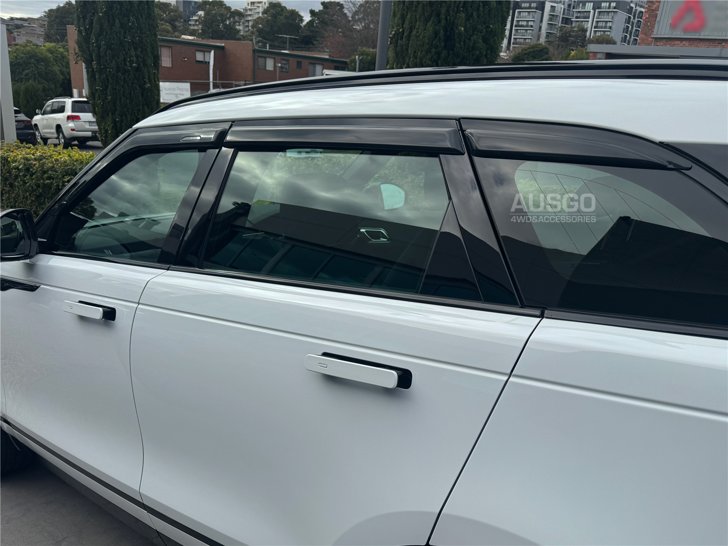 Premium Weather Shields for Land Rover Range Rover Velar 2017-2023 | Durable Wind & Rain Deflectors | Perfect for All-Season Protection & Off-Road Adventures