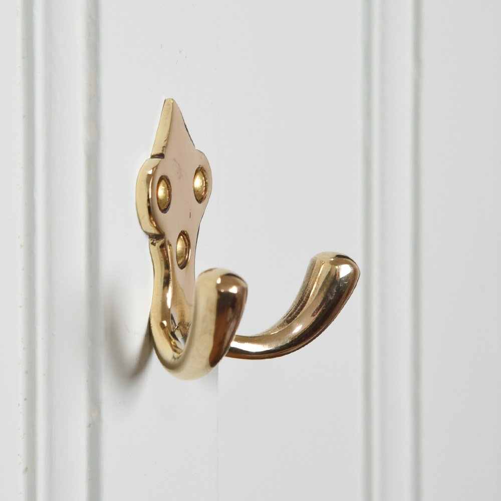 Ornate Brass Double Wardrobe Hook - Vintage Style Coat Hooks for Bedroom, Bathroom & Entryway - Heavy Duty Wall Mounted Hangers for Robes, Hats & Bags