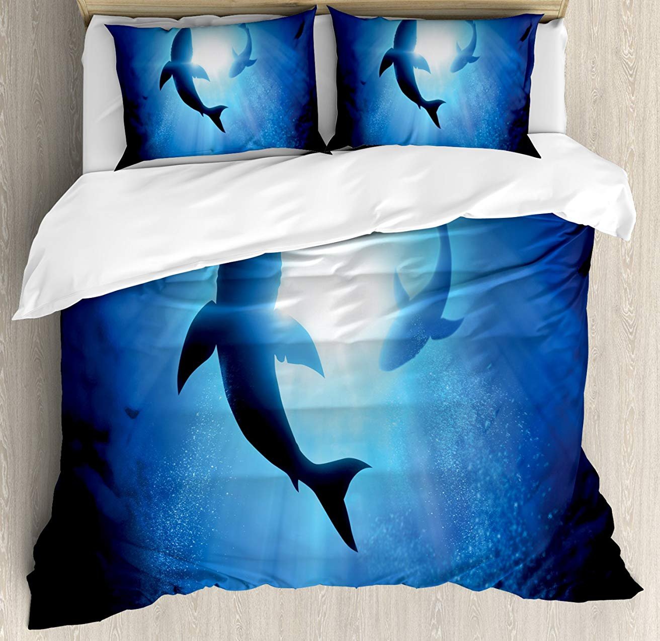 Premium Shark Themed 3-Piece Queen Bedding Set - Soft Comforter, Duvet Cover & 2 Decorative Pillowcases - Underwater World Design with Fish Silhouettes - Perfect for Kids, Teens & Adults Bedrooms - Ideal for Themed Rooms, Birthday Gifts & Cozy Home Decor
