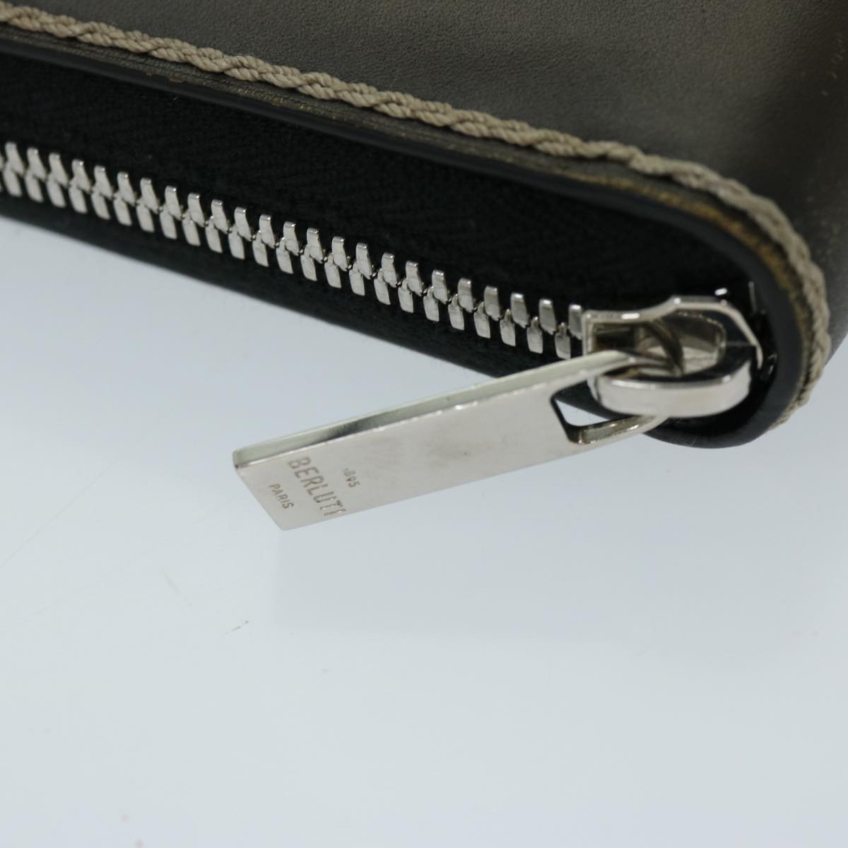 Genuine Leather Men's Zip Wallet by Alessandro - Slim RFID Blocking Bifold Wallet for Everyday Use & Travel