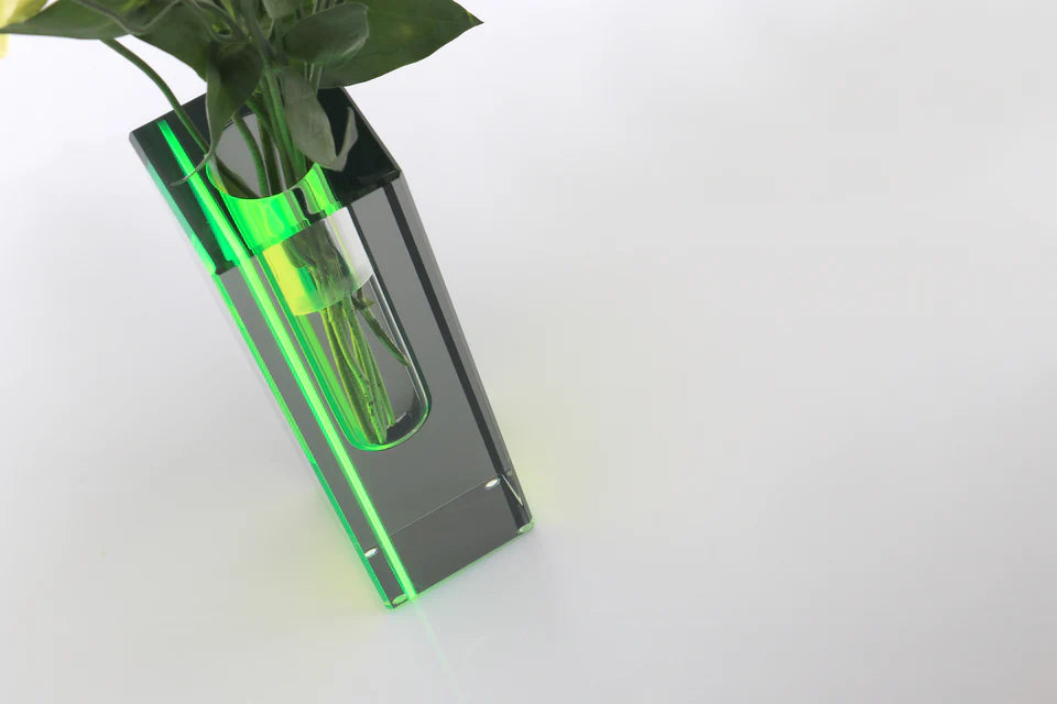 Alexandra Von Furstenberg Eclipse Vase - Tall Green Limited Edition Glass Vase for Home Decor, Wedding Centerpiece & Luxury Gift