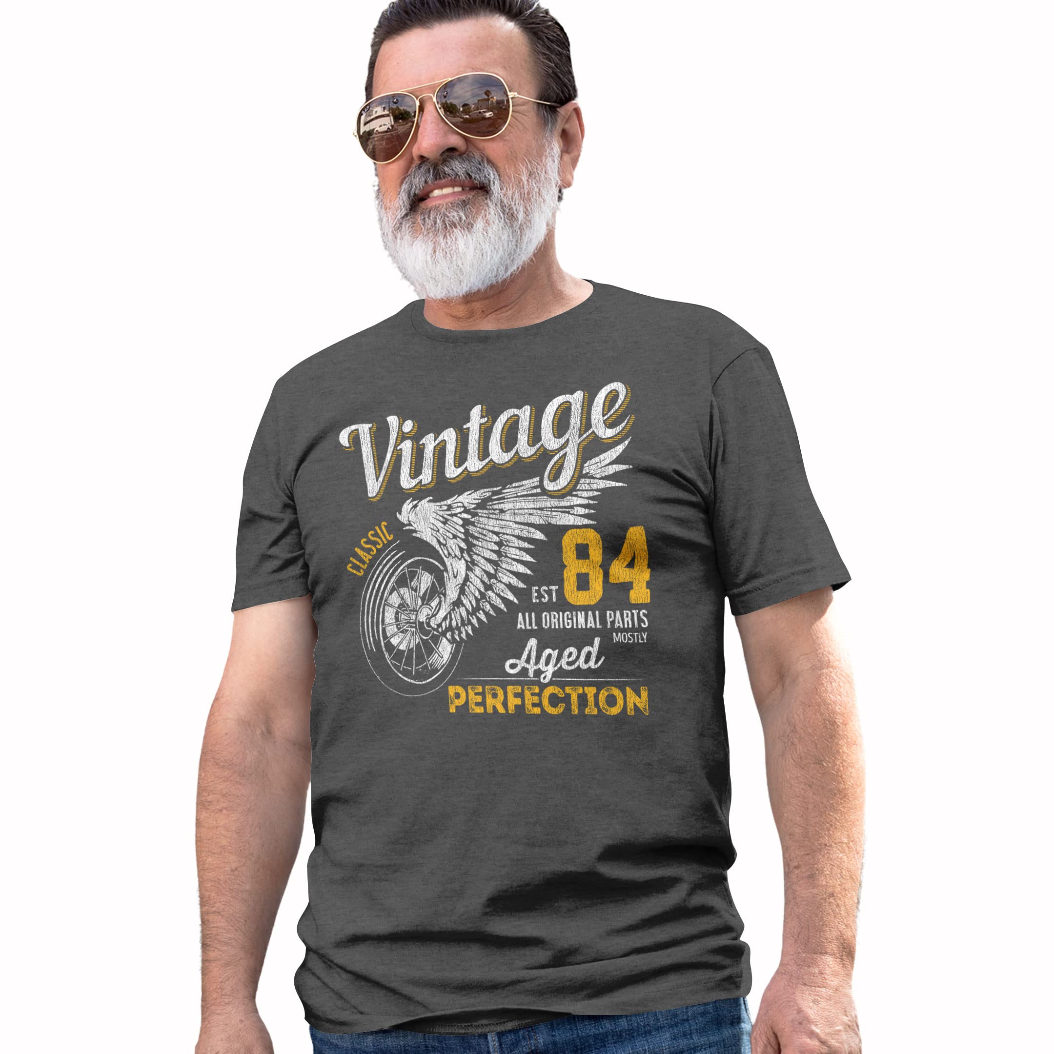 1980 Vintage Birthday Tshirt for Men - 40th Birthday Gift Idea - Perfect for Parties & Celebrations