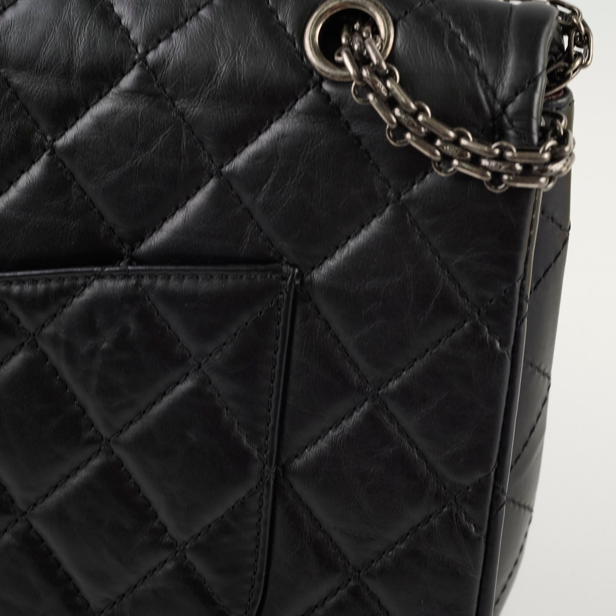Chanel Reissue 227 Quilted Flap Bag in Black - Luxury Designer Handbag for Women, Perfect for Evening Events & Special Occasions